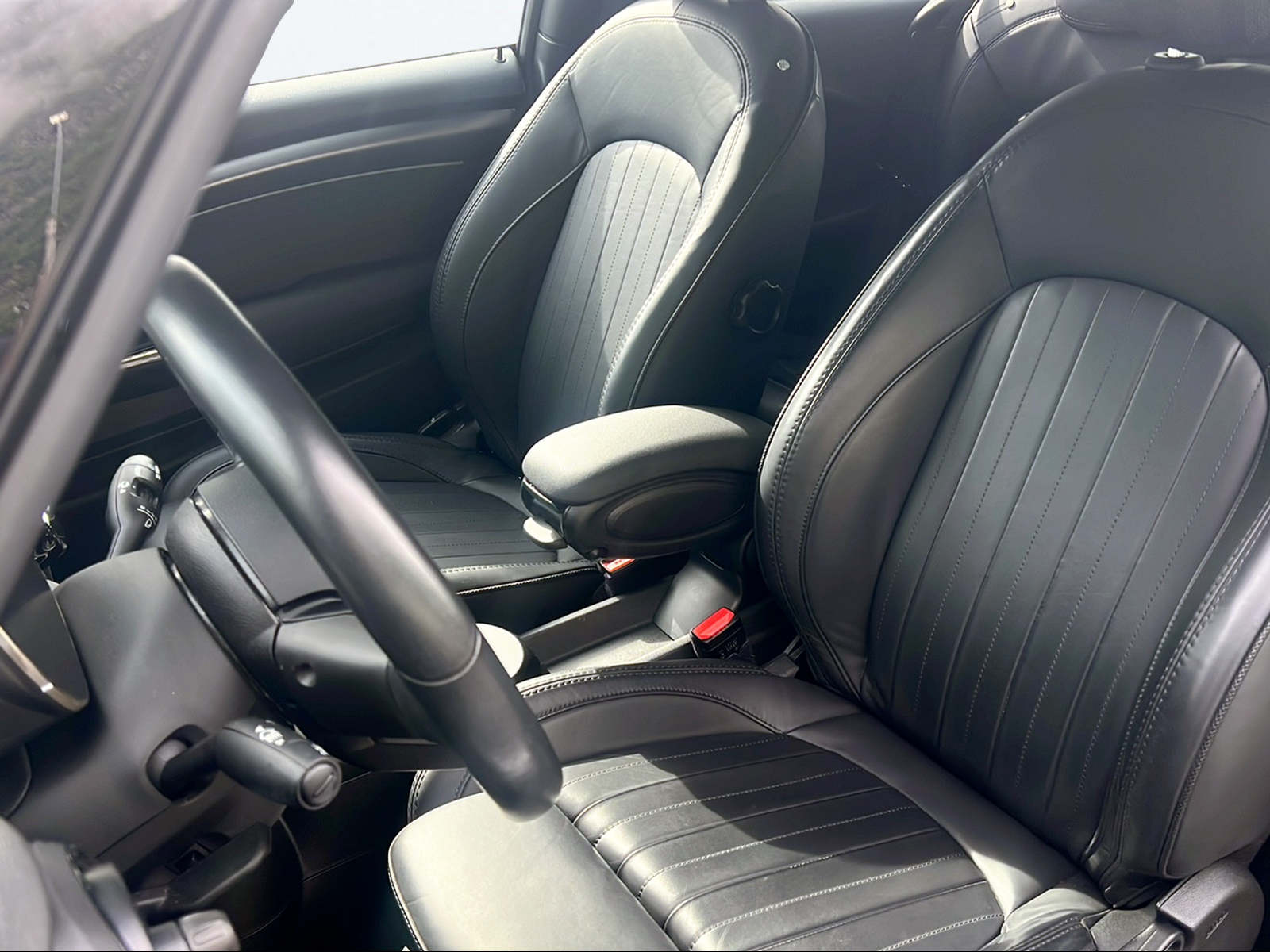 MINI Cooper SE-image-9