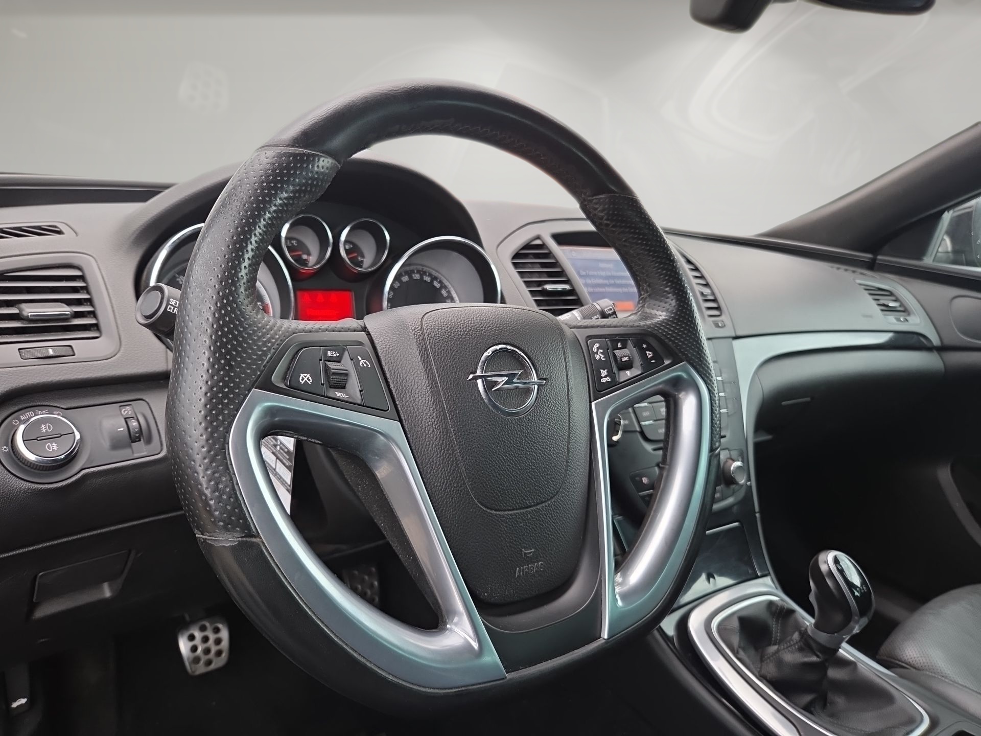 OPEL Insignia Sports Tourer 2.0 CDTI Cosmo-image-4