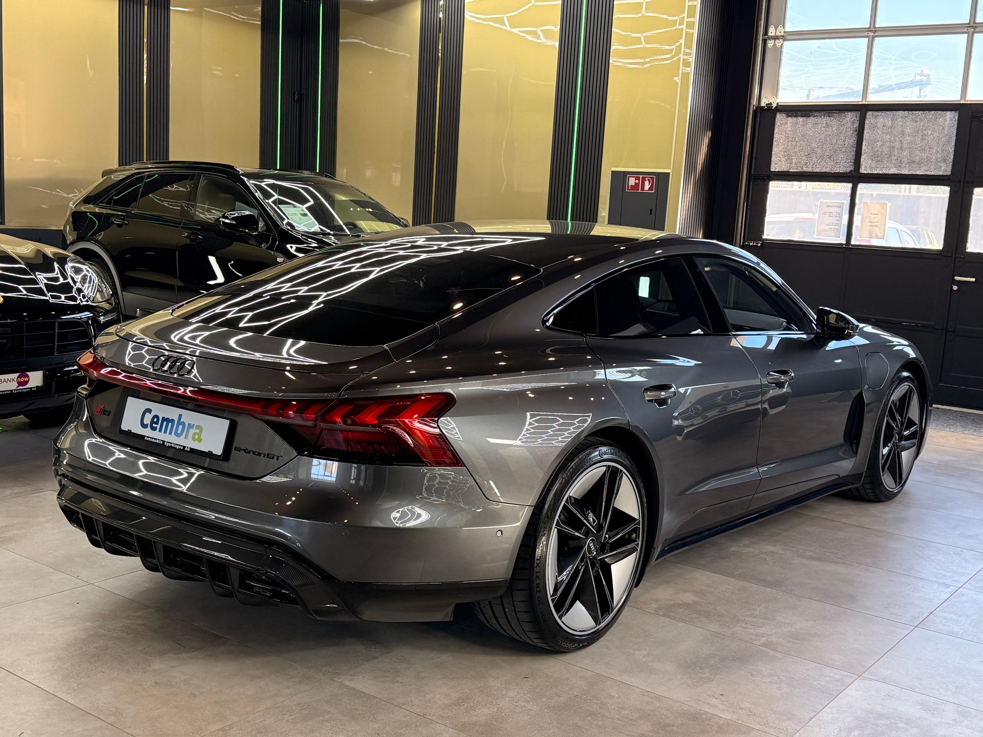 AUDI RS e-tron GT quattro-image-4