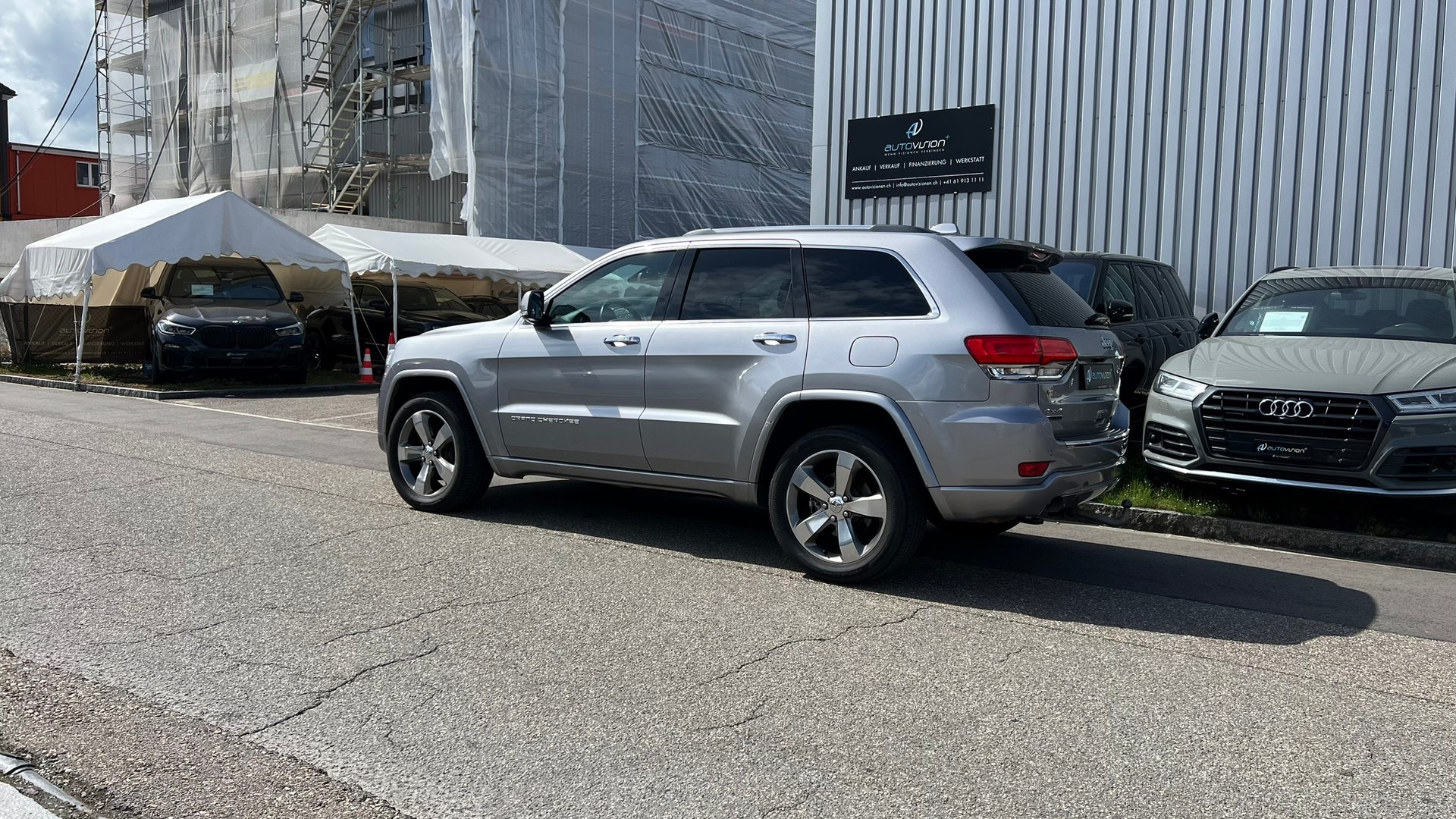 JEEP GRAND CHEROKEE 3.0 CRD OVERLAND AUTOMATIC l 250 PS-image-9