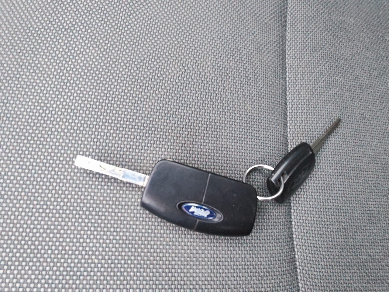 FORD Focus 1.6 TDCi Carving-image-21