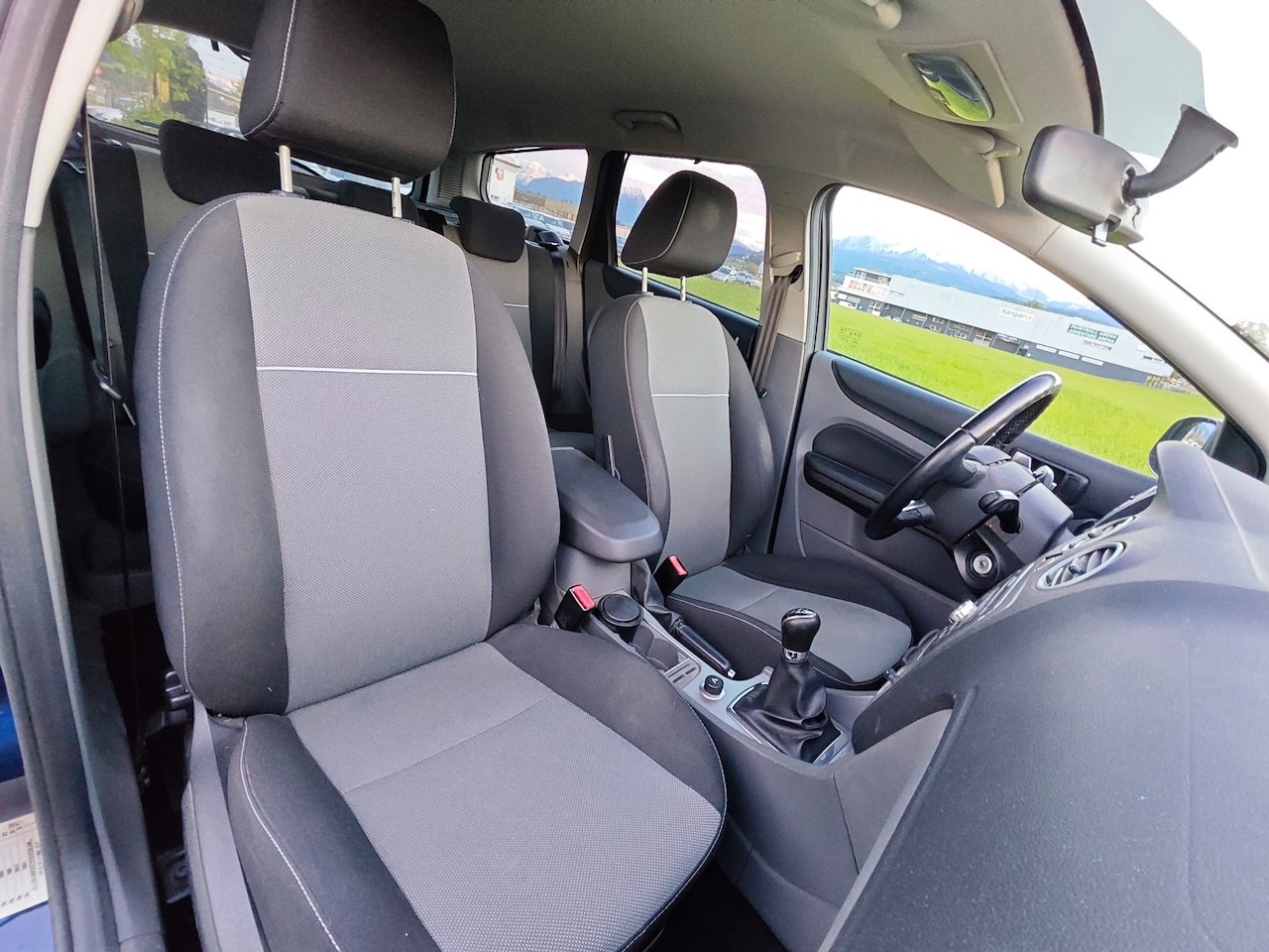 FORD Focus 1.6 TDCi Carving-image-13