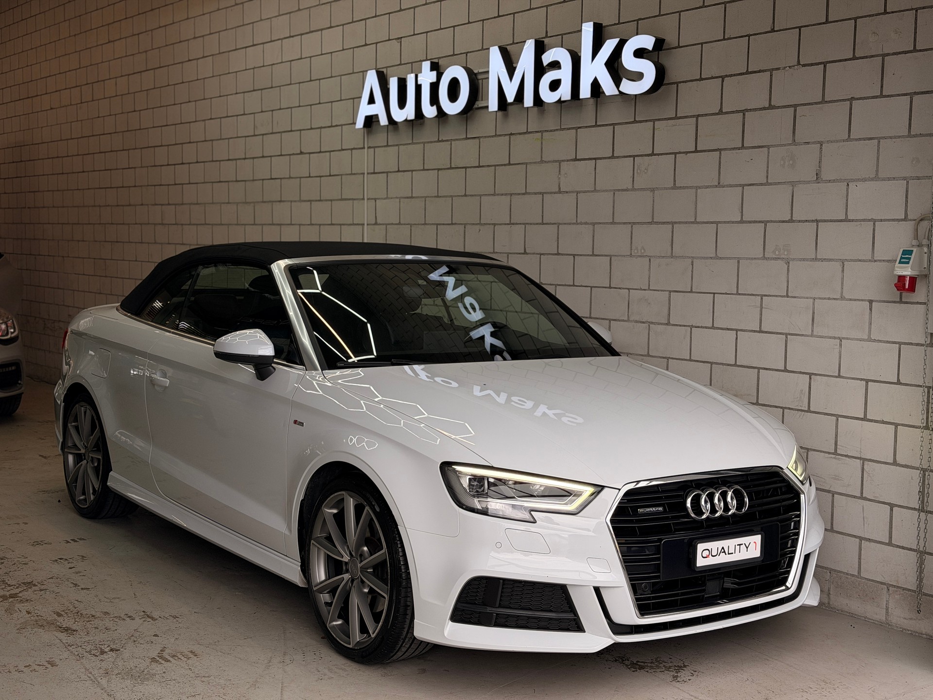 AUDI A3 Cabriolet 2.0 TDI Sport quattro S-tronic-image-3