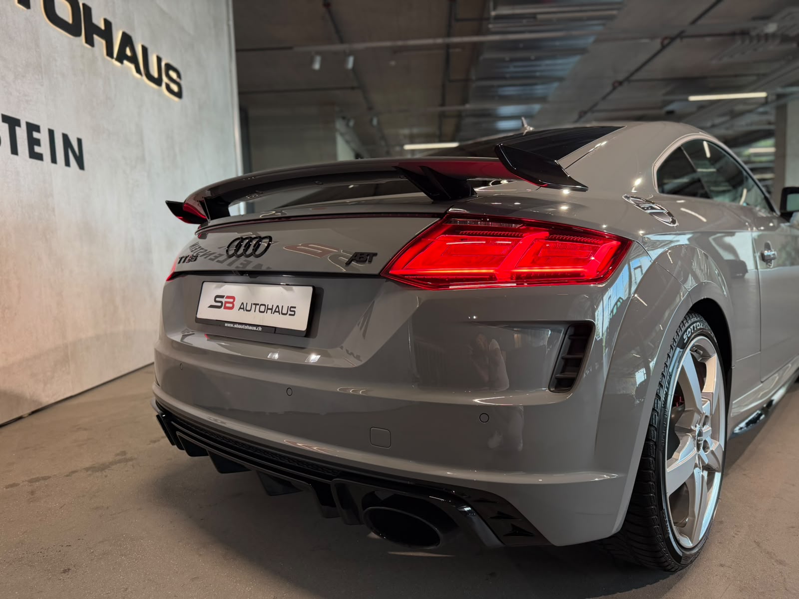 AUDI TT Coupé TTRS quattro S-tronic ABT TUNING (CH)-image-13