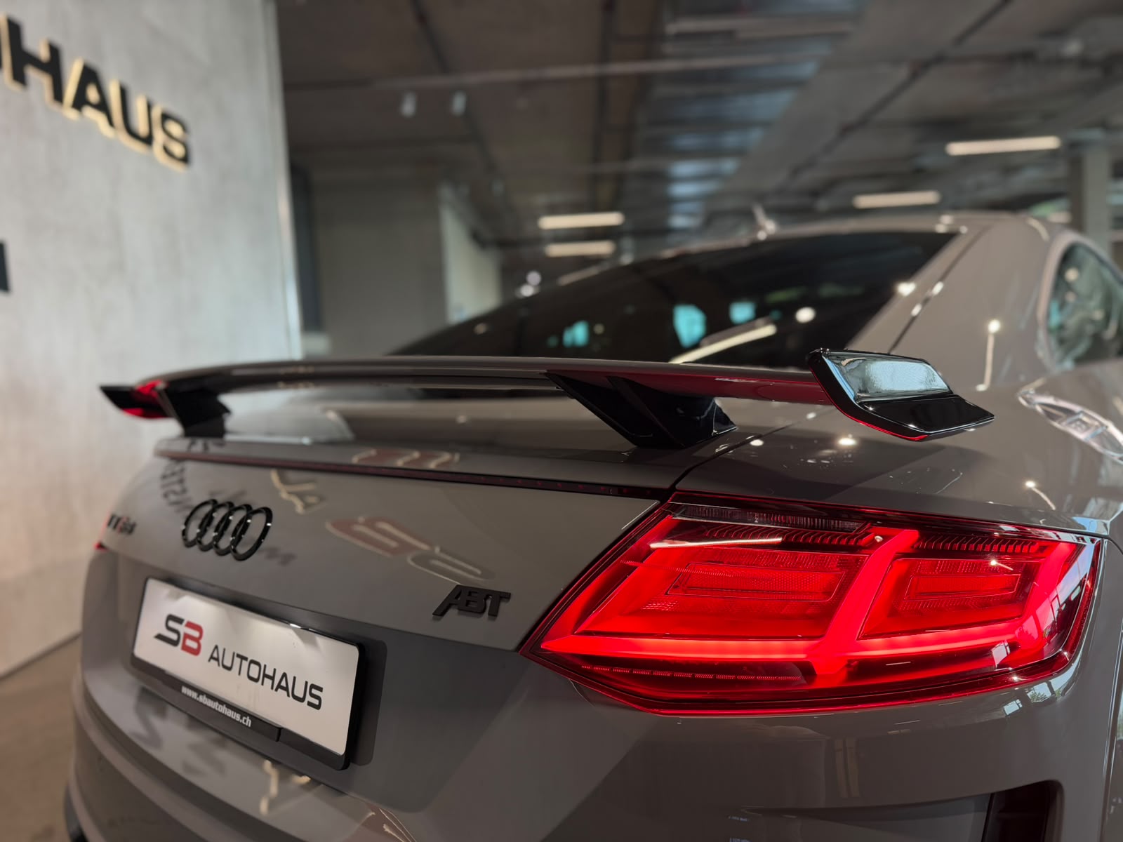 AUDI TT Coupé TTRS quattro S-tronic ABT TUNING (CH)-image-9