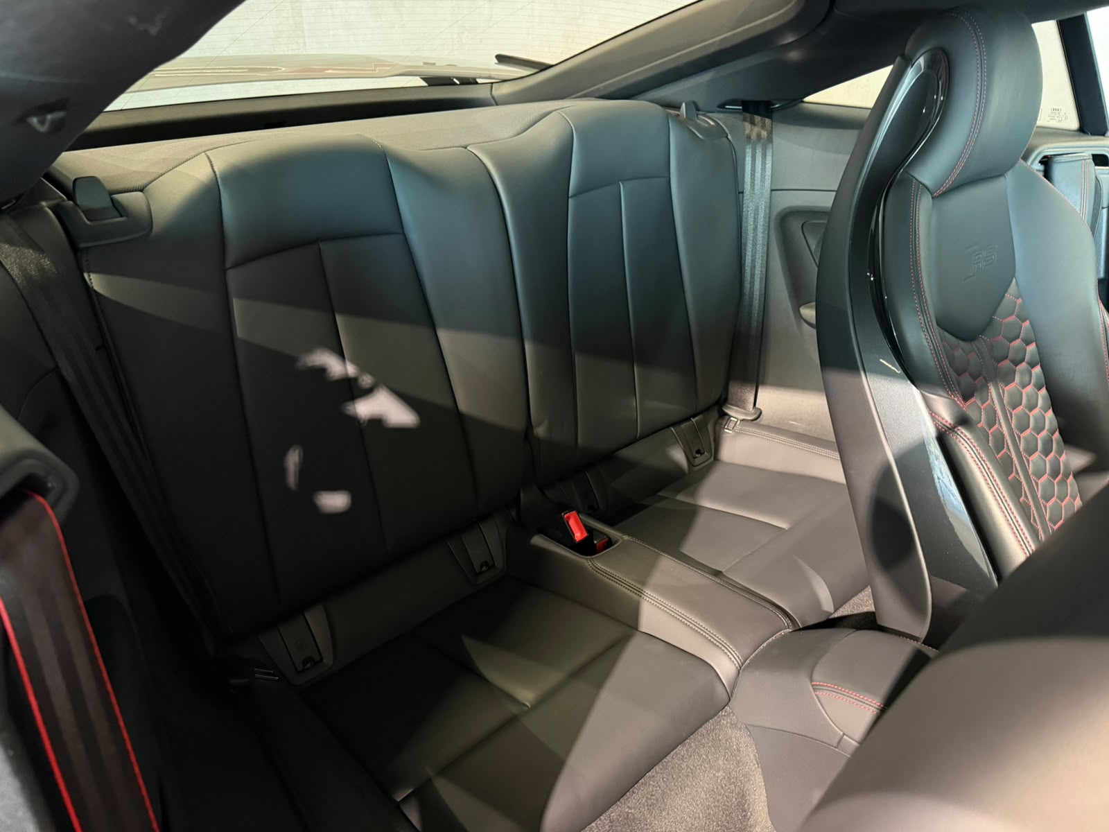 AUDI TT Coupé TTRS quattro S-tronic ABT TUNING (CH)-image-18