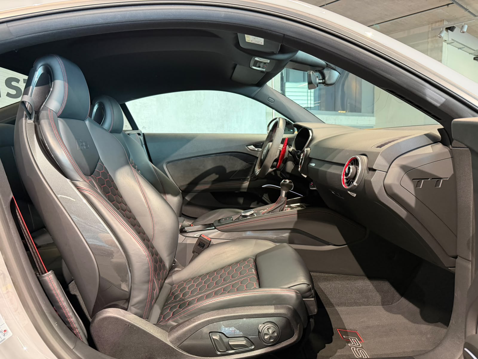 AUDI TT Coupé TTRS quattro S-tronic ABT TUNING (CH)-image-15
