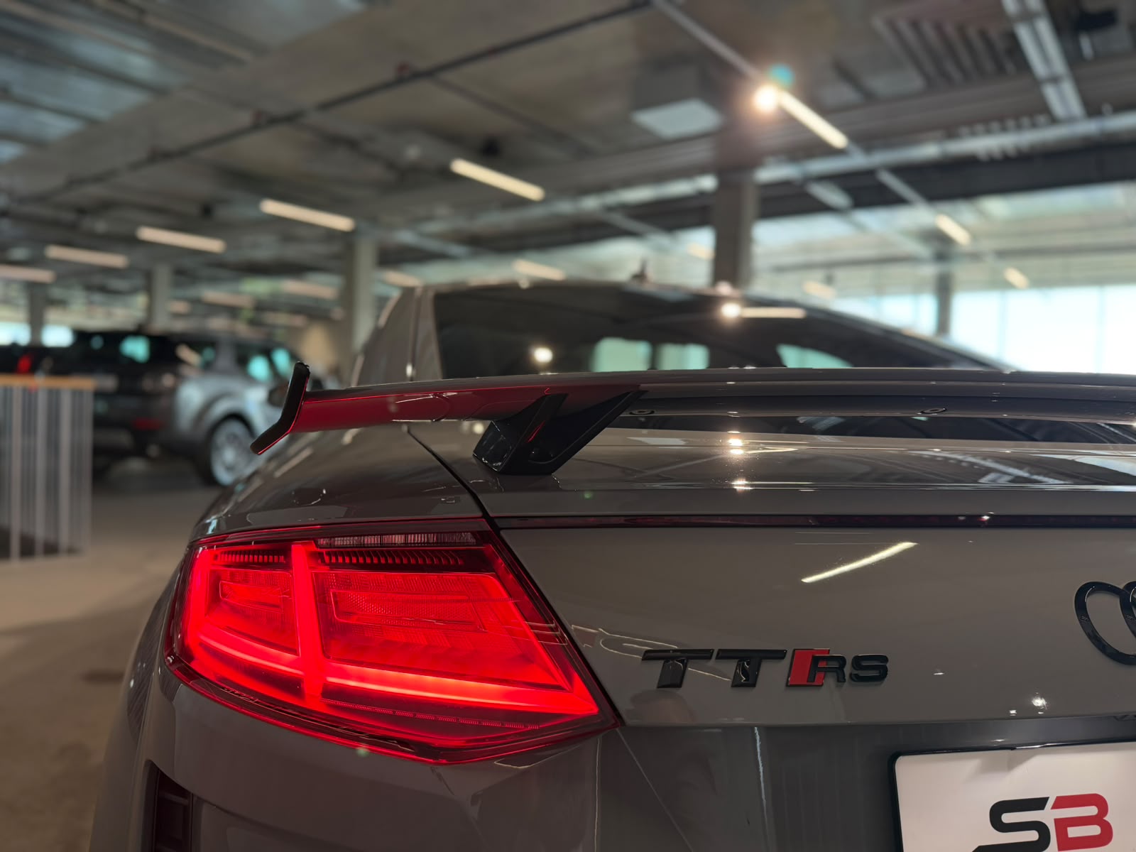 AUDI TT Coupé TTRS quattro S-tronic ABT TUNING (CH)-image-11
