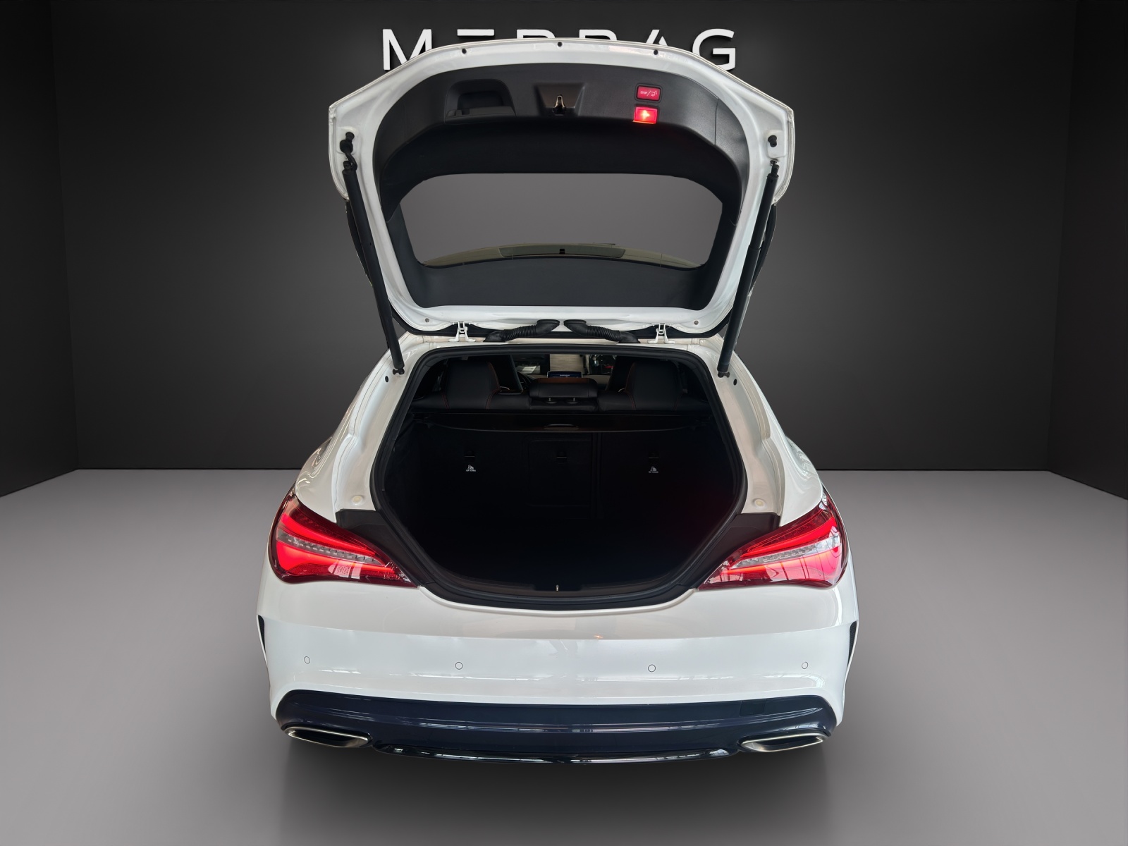MERCEDES-BENZ CLA 220 4Matic-image-6