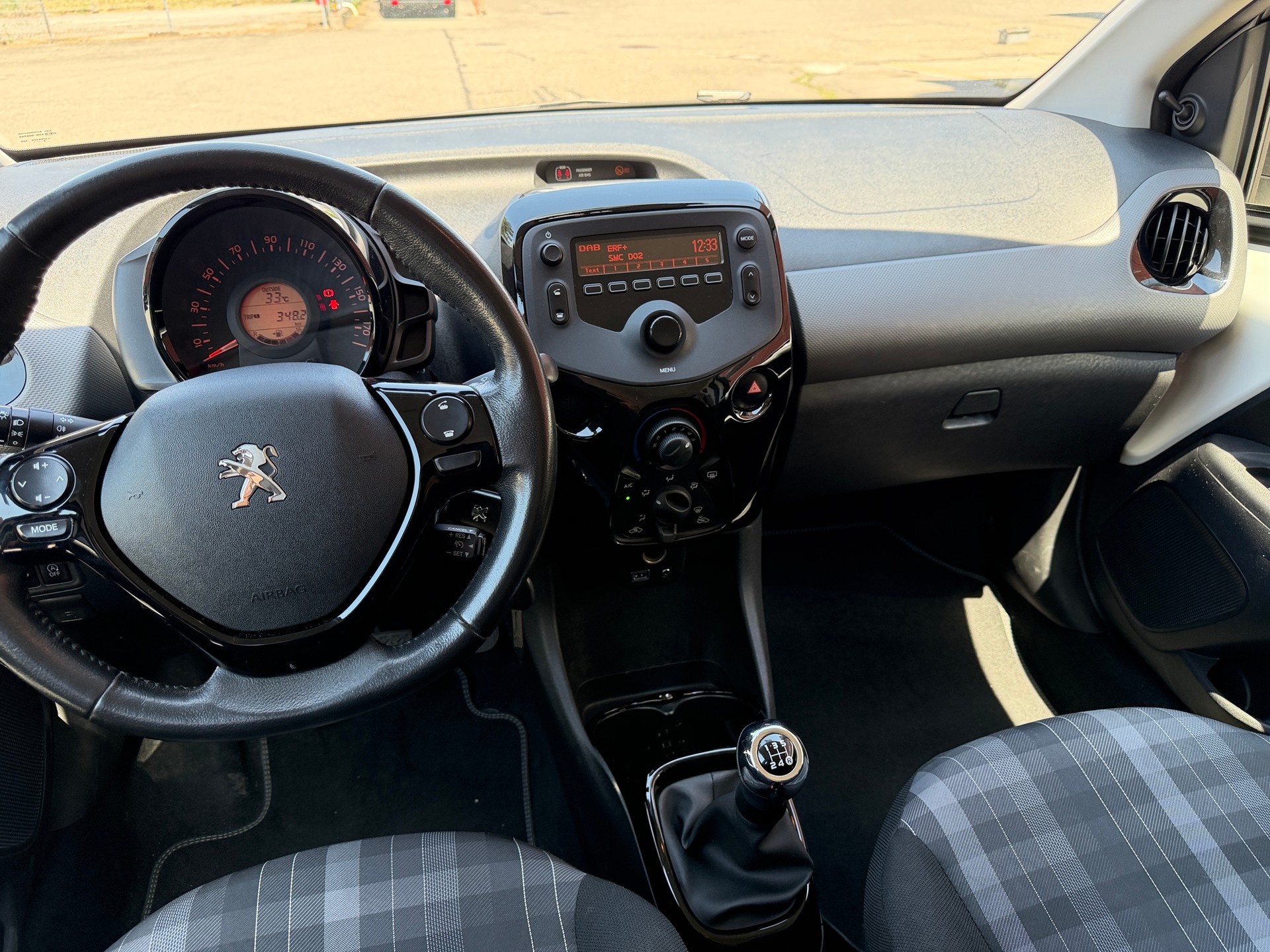 PEUGEOT 108 e-1.0 VTi Stop&Start Active Top-image-11