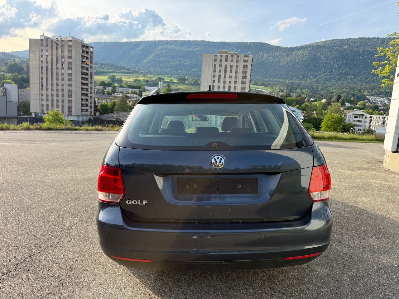 VW Golf Variant 1.4 TSI Sportline DSG-image-5