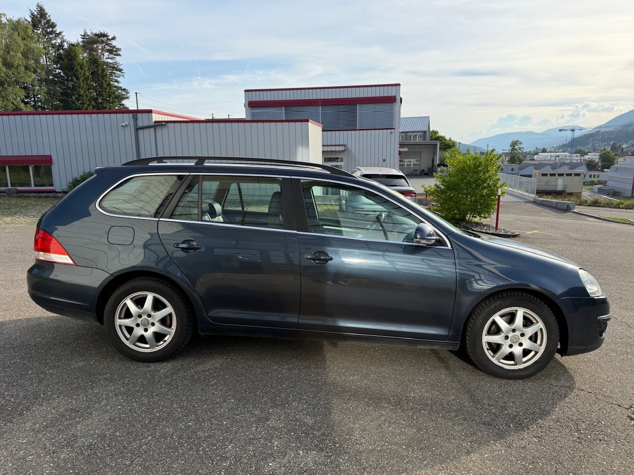 VW Golf Variant 1.4 TSI Sportline DSG-image-7