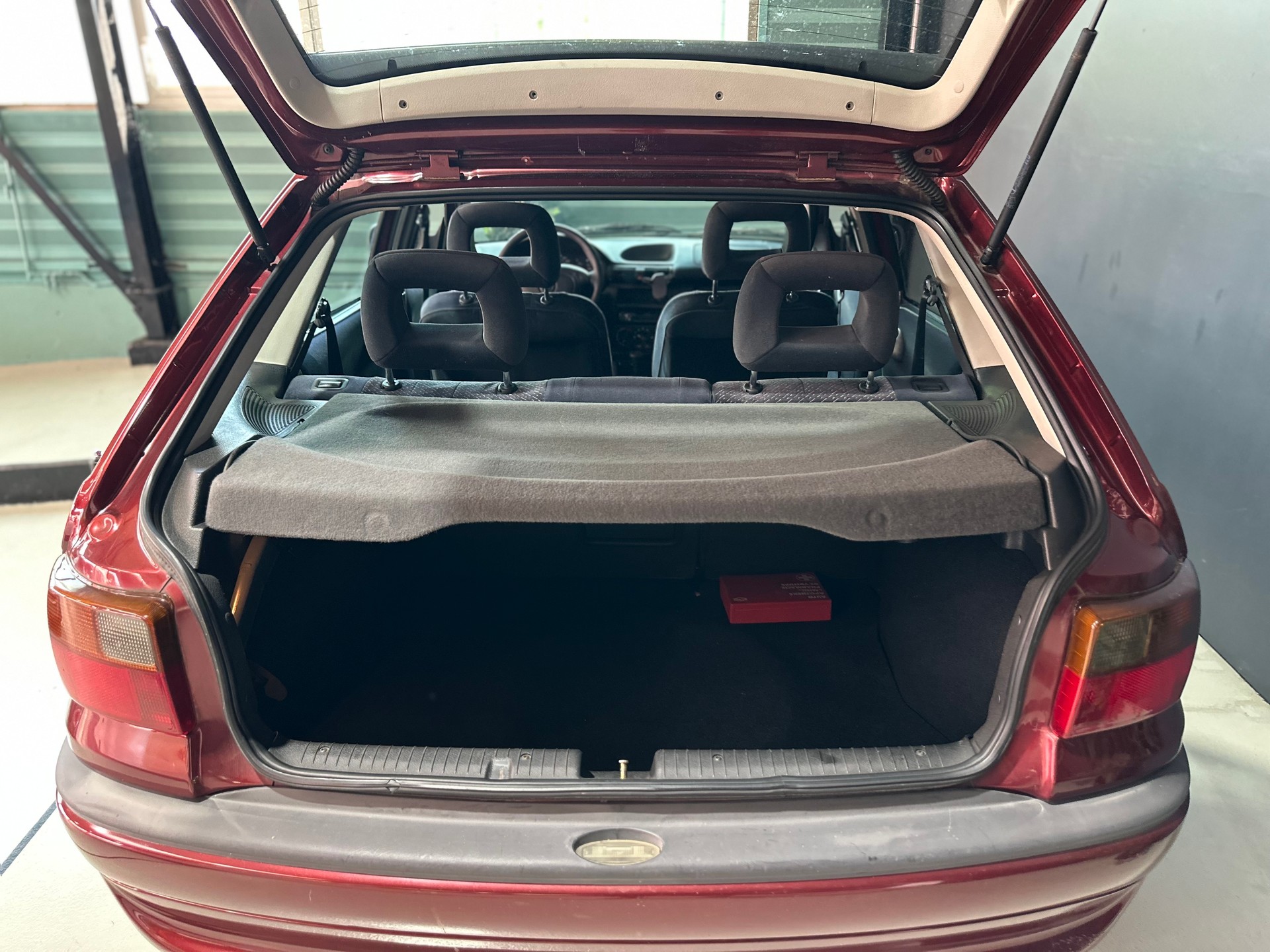 OPEL Astra 1.8i 16V GLS S-Tec-image-7