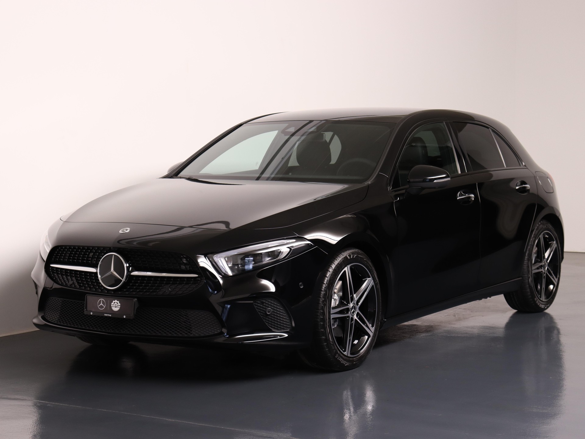 MERCEDES-BENZ A 180 Night Star-image-1