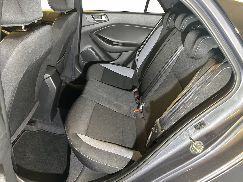 HYUNDAI i20 1.0 T-GDi Exxtra Plus-image-9