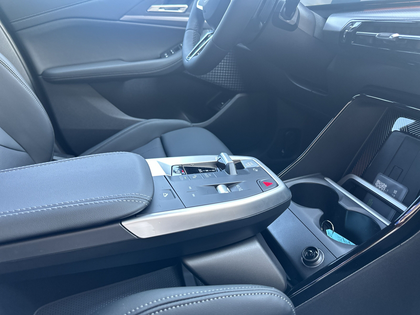 BMW 225e xDrive Active Tourer-image-14