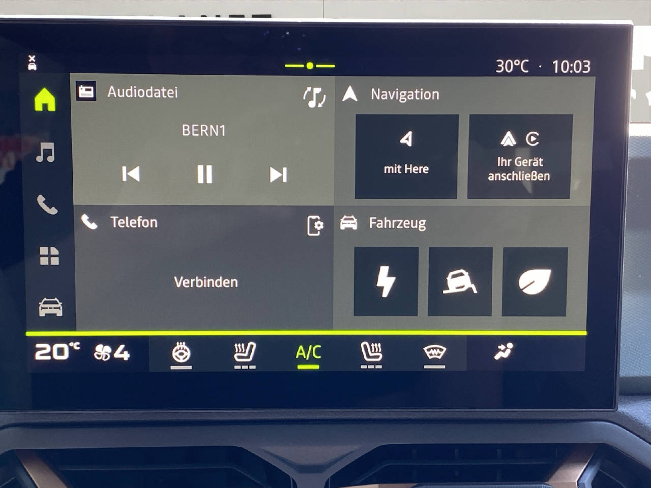 DACIA Duster 1.2 Hybrid Extreme 4WD-image-15