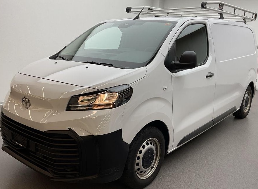 TOYOTA Proace 1.5D Panel Van Medium Active-image-0