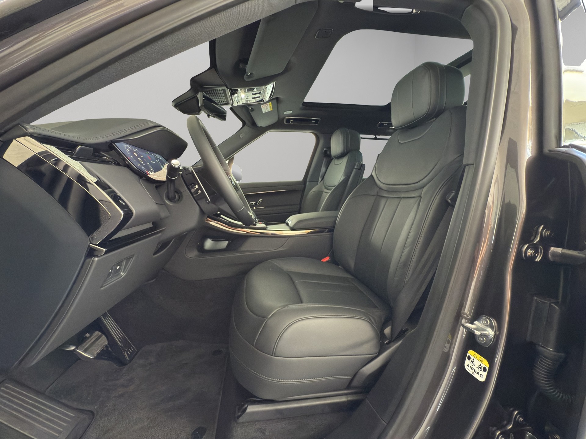 LAND ROVER Range Rover Sport 3.0 I6 P460e SE Dynamic-image-15