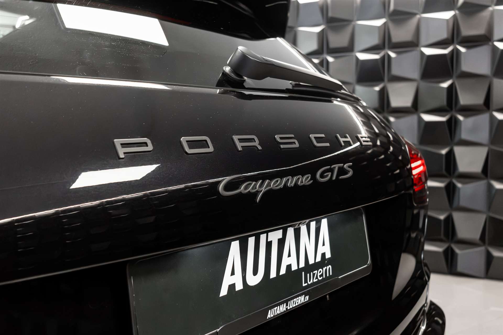 PORSCHE Cayenne GTS-image-31
