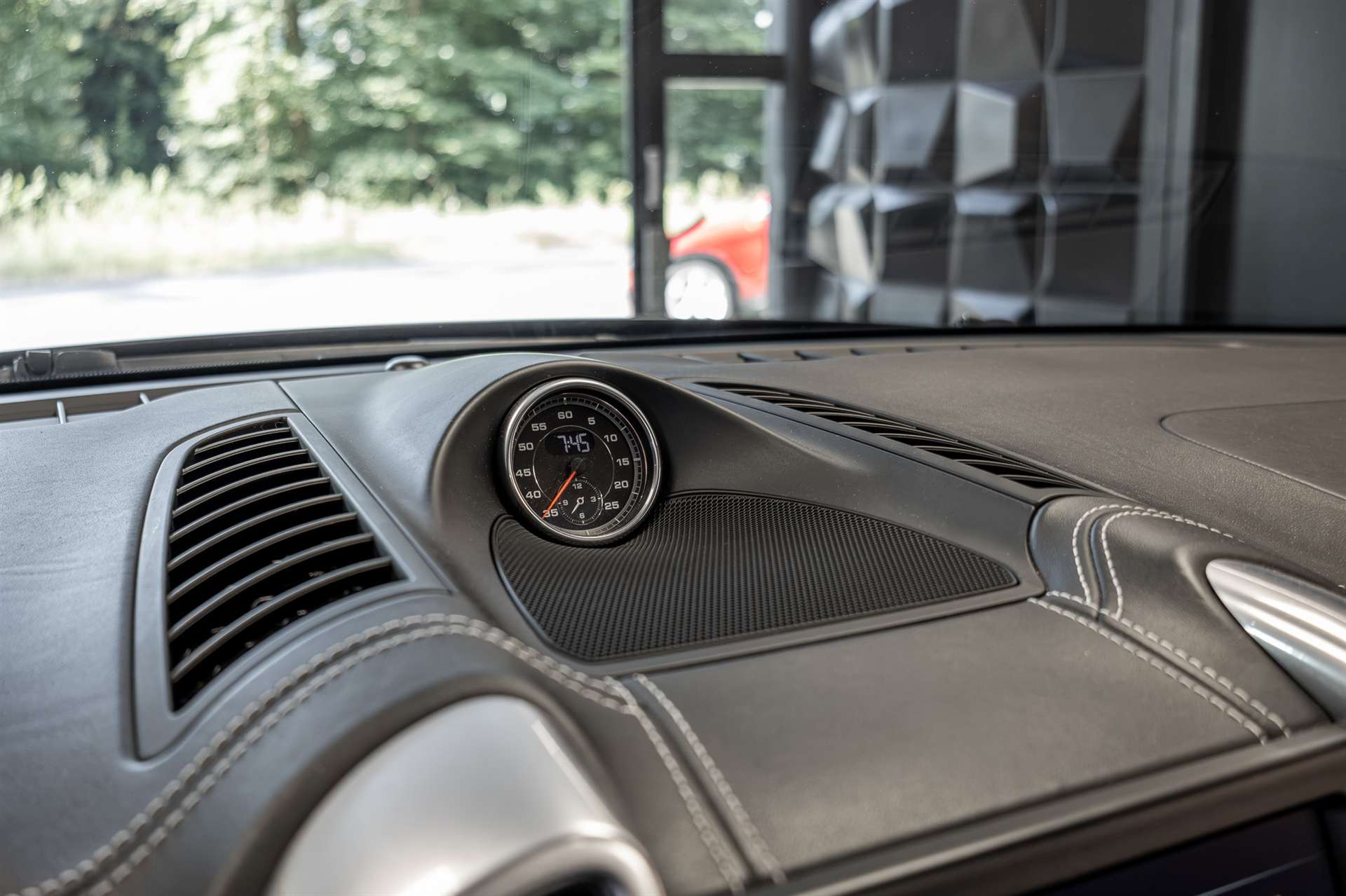PORSCHE Cayenne GTS-image-17