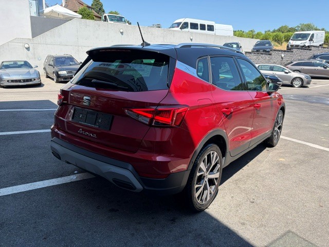 SEAT Arona 1.0 TSI 110 Xperience DSG-showroom-element-3