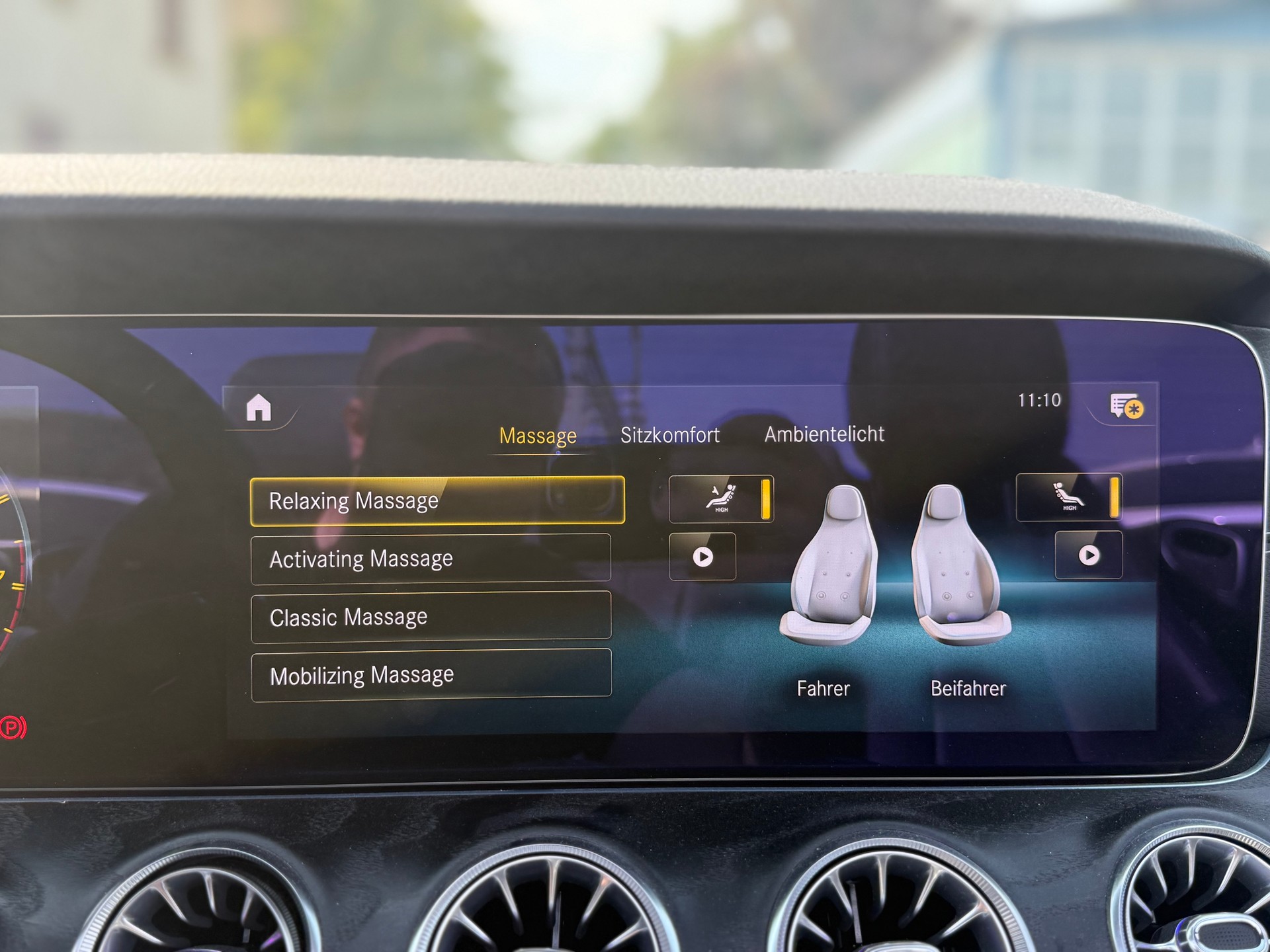 MERCEDES-BENZ E 53 Cabriolet AMG 4 Matic+ 9G-Speedshift TCT-image-12