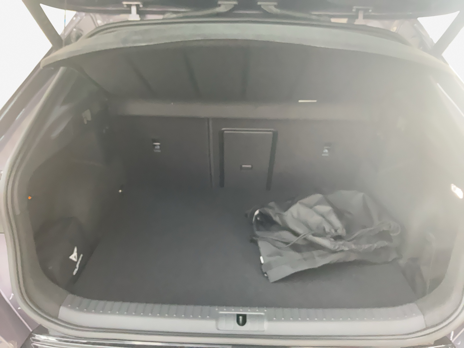 CUPRA Formentor 1.5 e-HYBRID pHEV VZ DSG-image-12