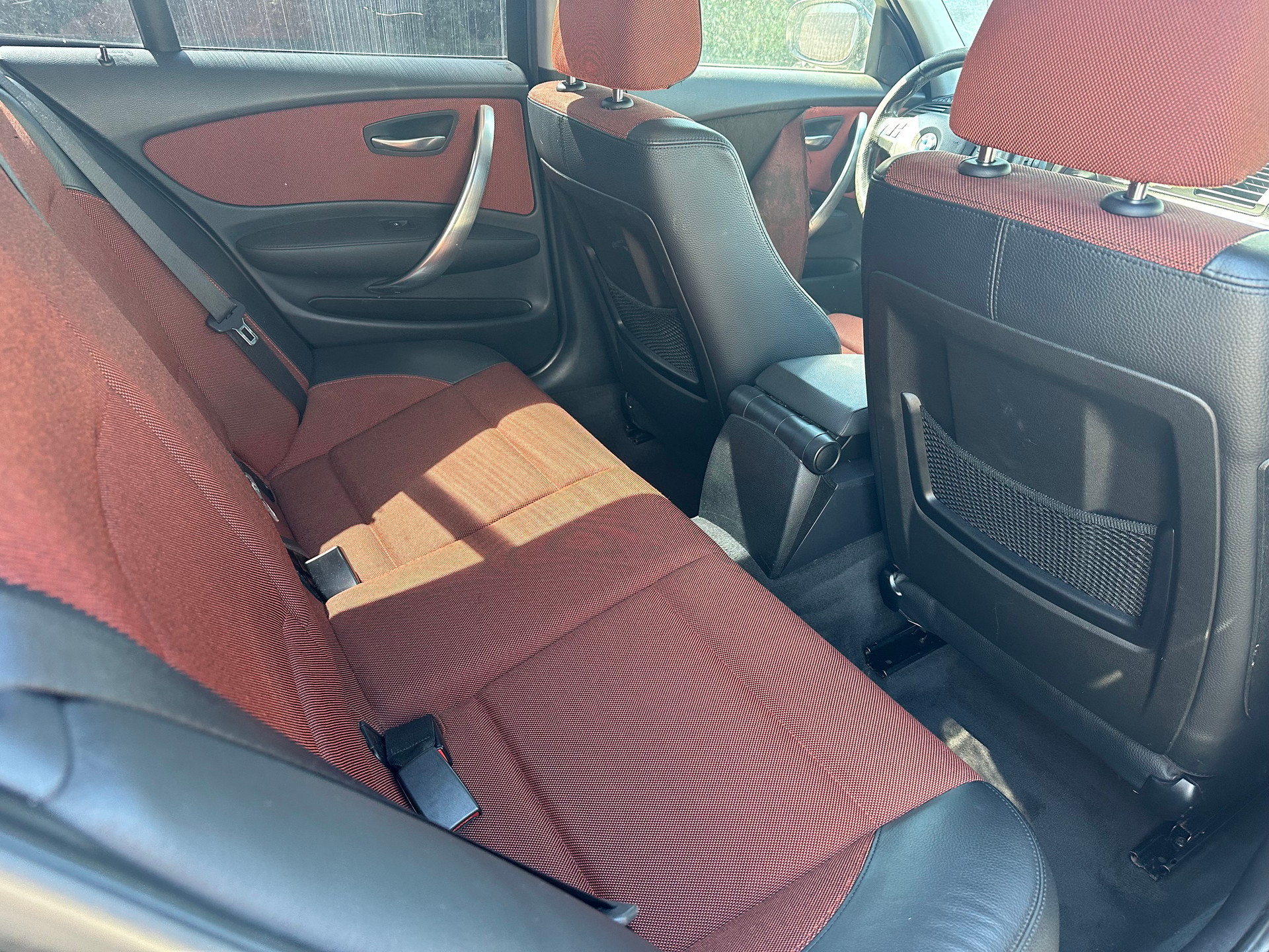 BMW 116i-image-11