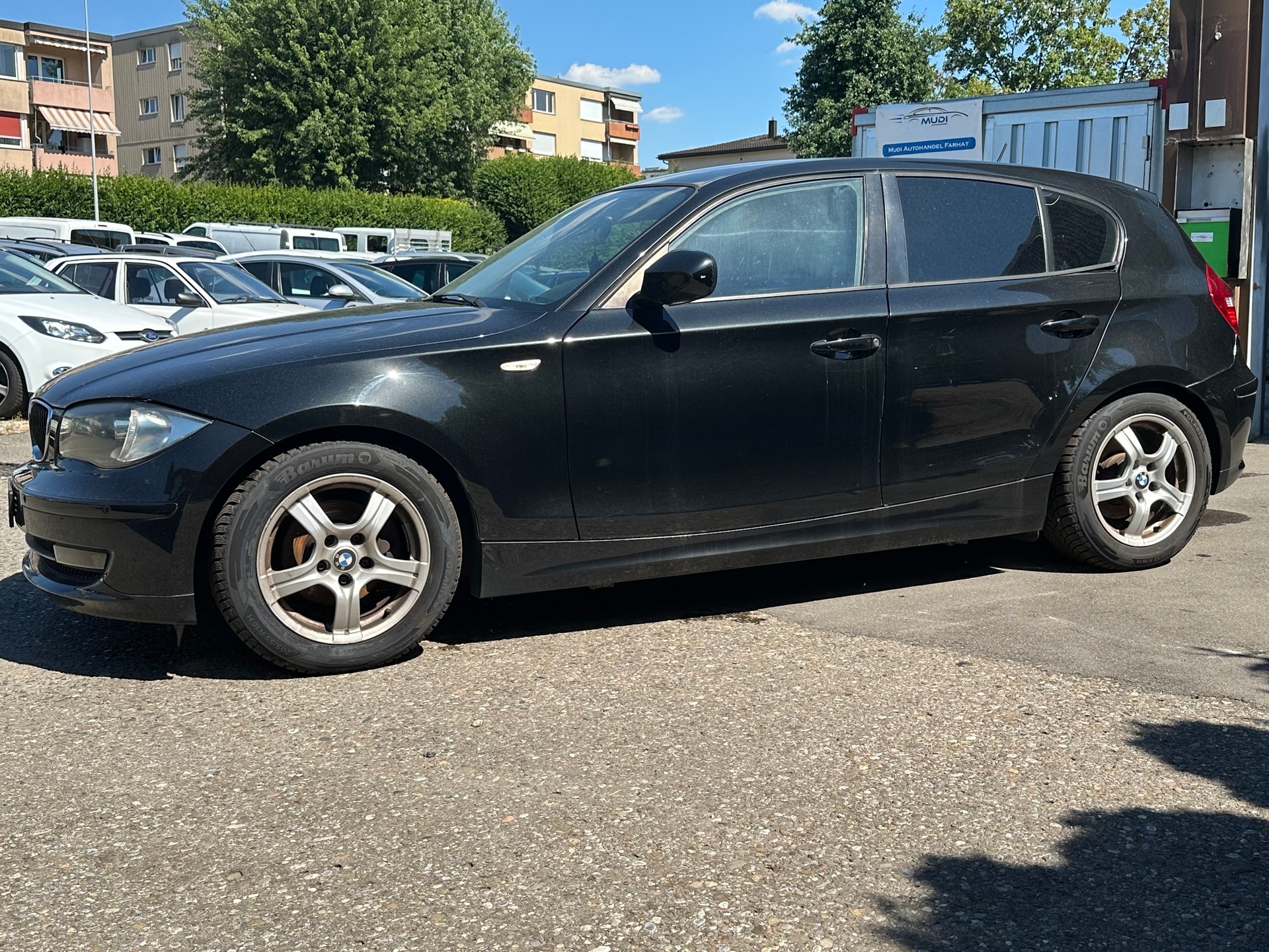 BMW 116i-image-7