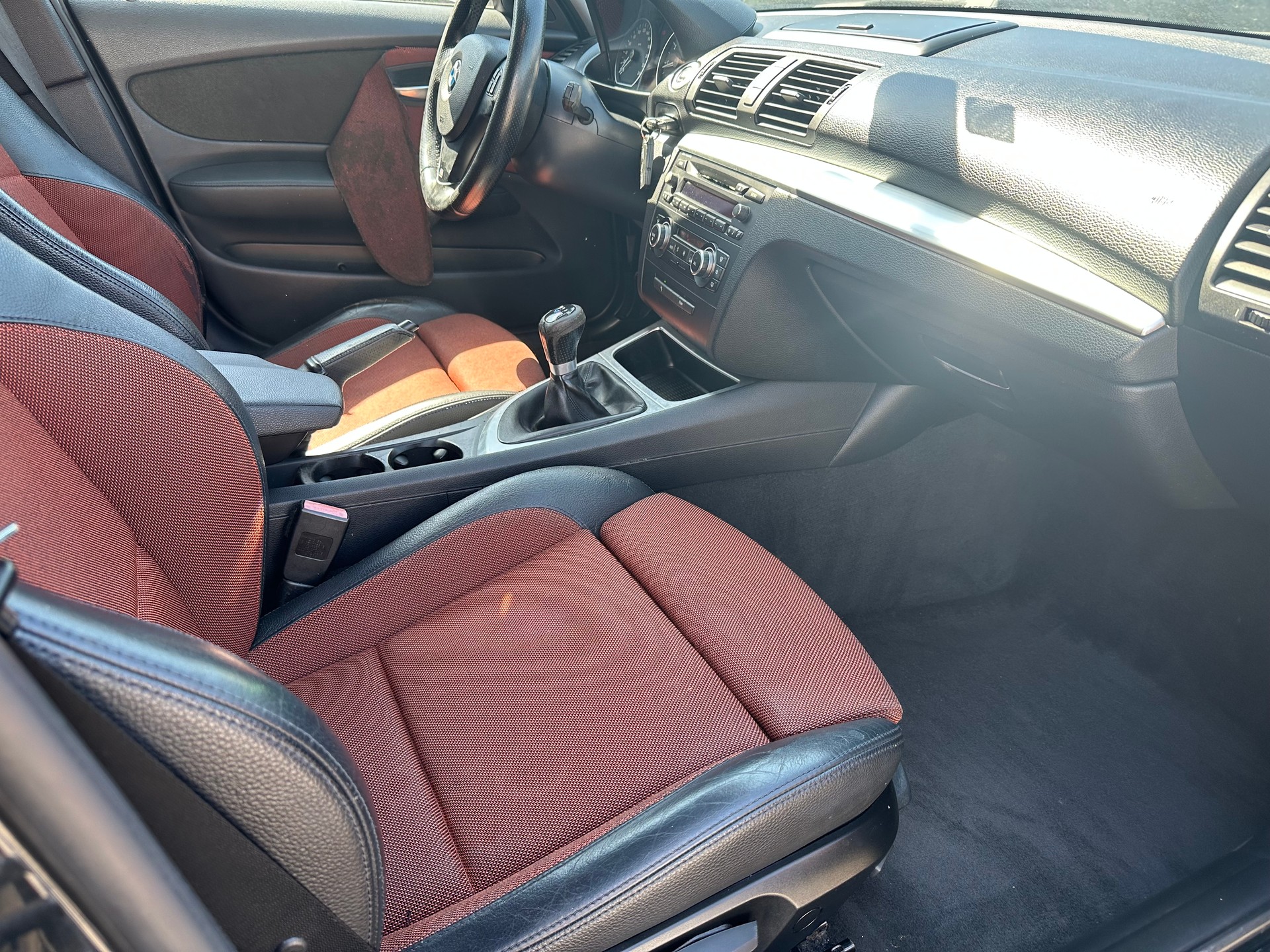 BMW 116i-image-9