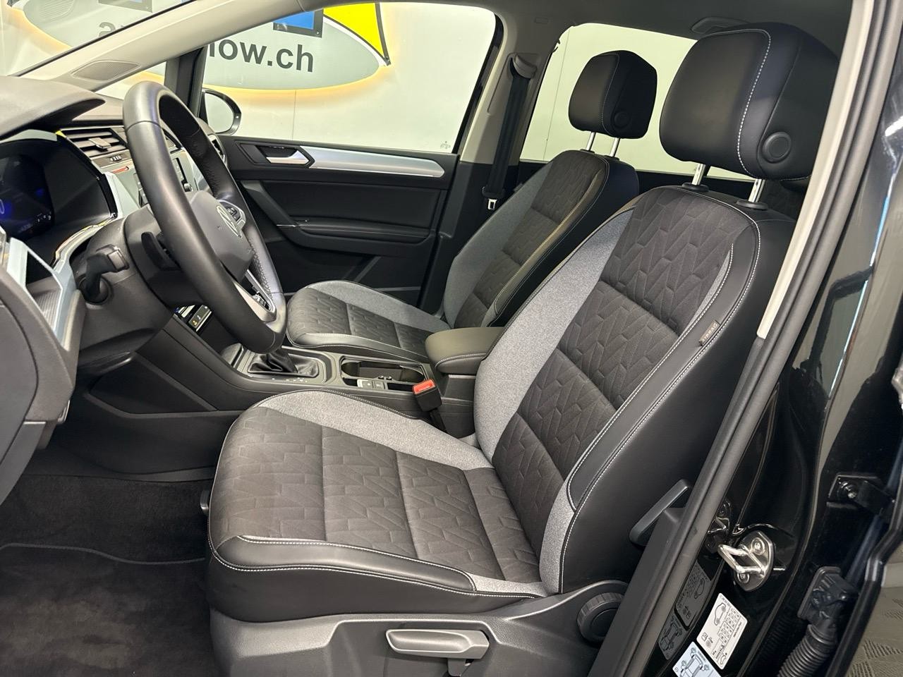 VW Touran 1.5 TSI EVO Goal 7-Sitze-showroom-element-3