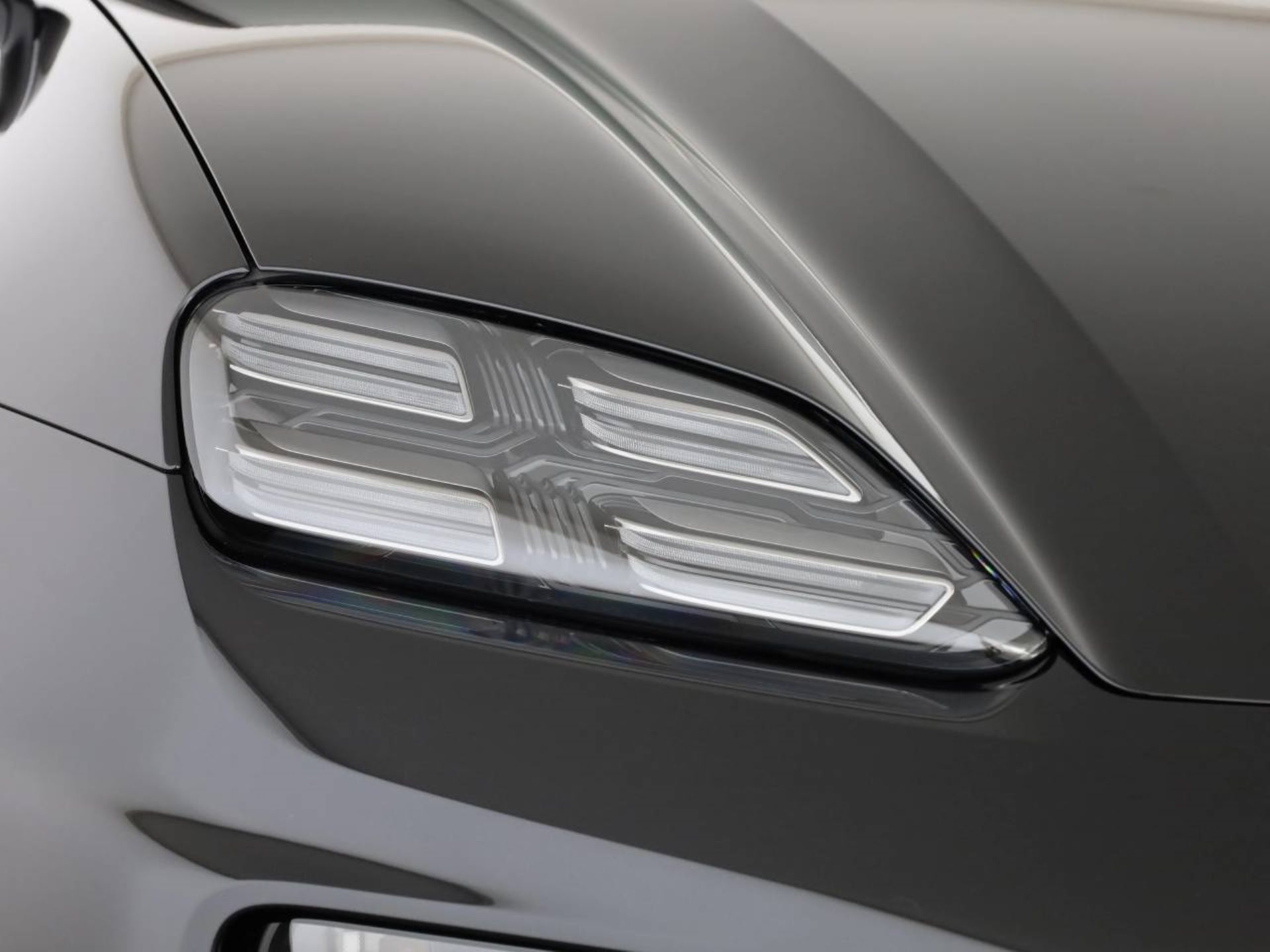 PORSCHE Macan 4S-image-7