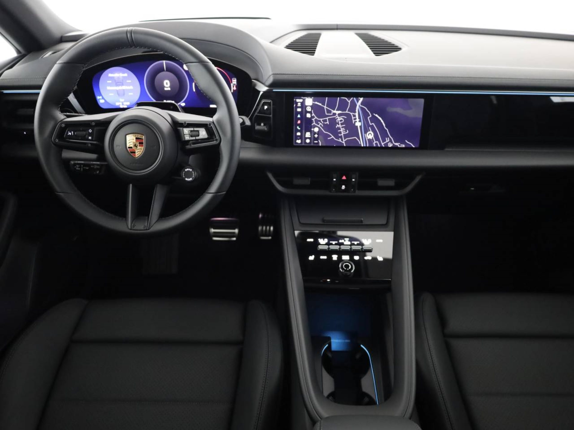 PORSCHE Macan 4S-image-4