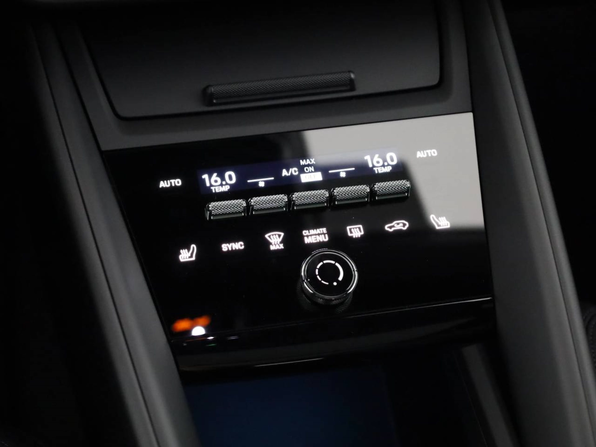 PORSCHE Macan 4S-image-12