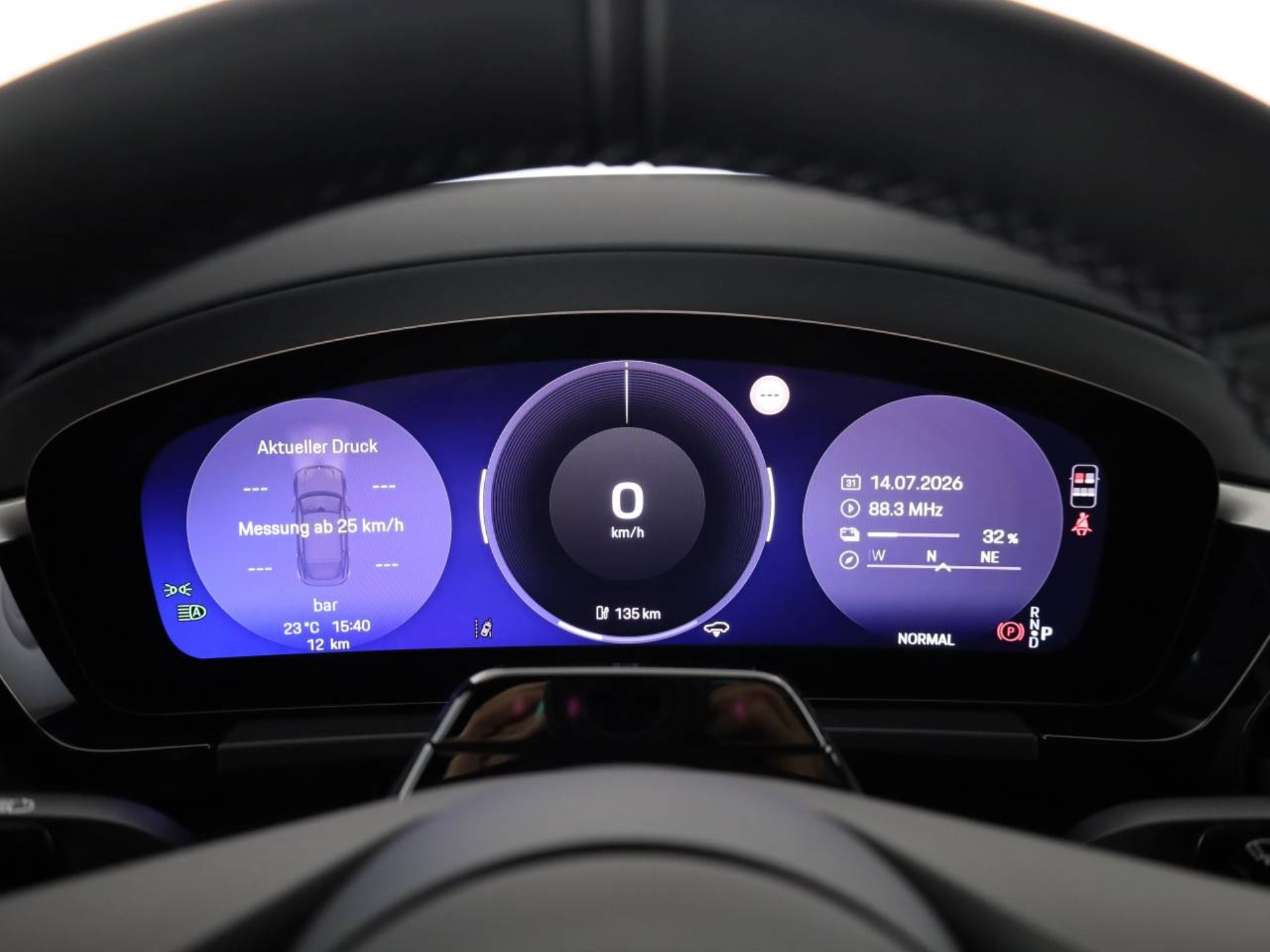 PORSCHE Macan 4S-image-10