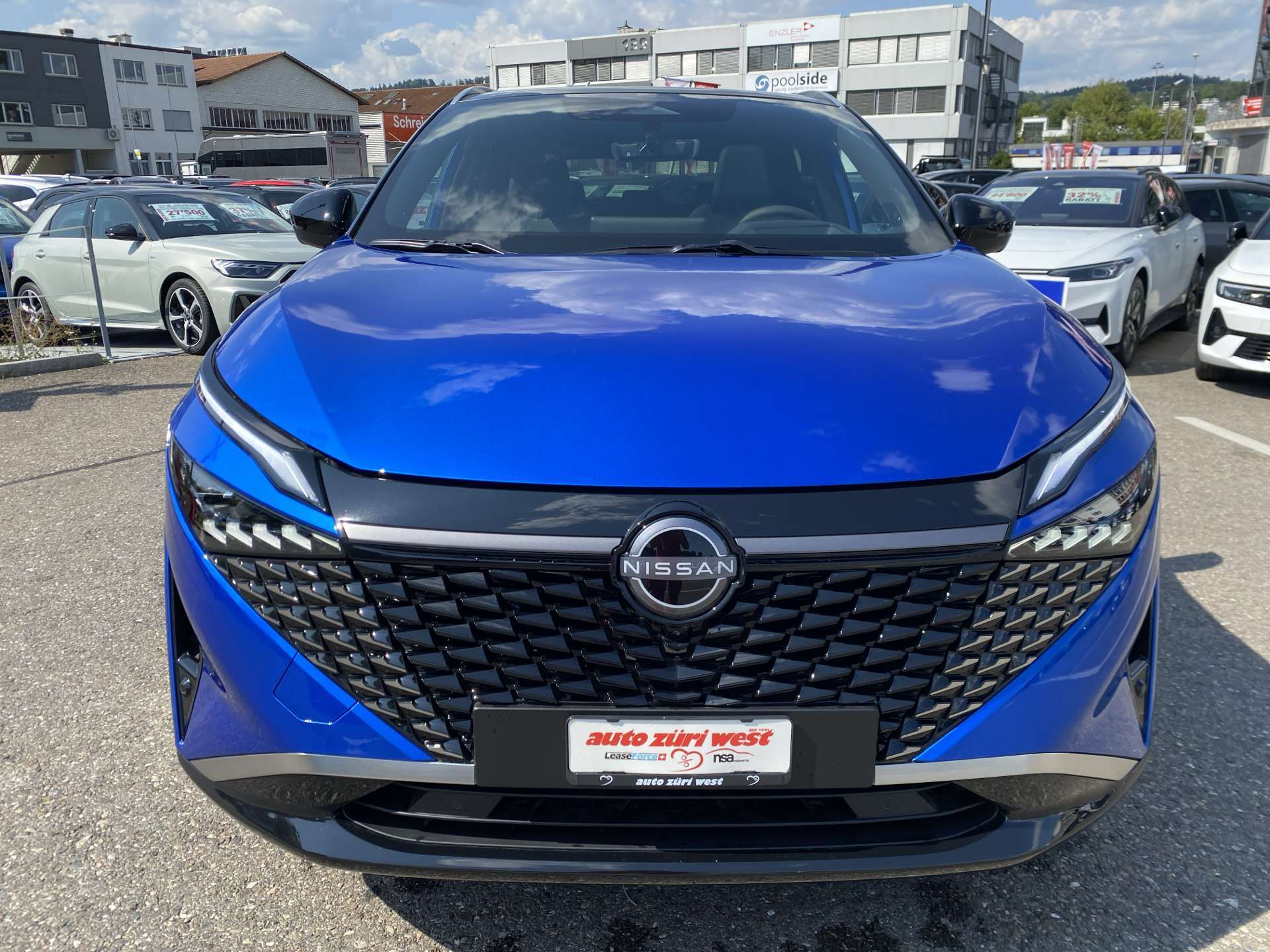 NISSAN Qashqai 1.3 DIG-T MHEV Tekna+ 4x4 Xtronic-Automat-image-12