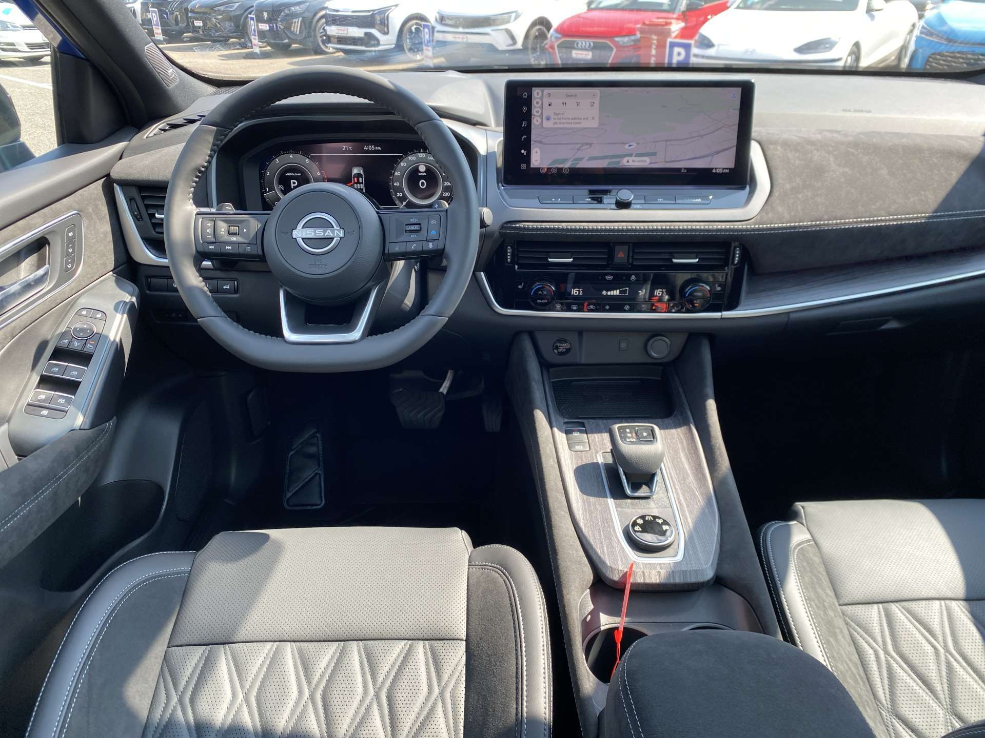 NISSAN Qashqai 1.3 DIG-T MHEV Tekna+ 4x4 Xtronic-Automat-image-3