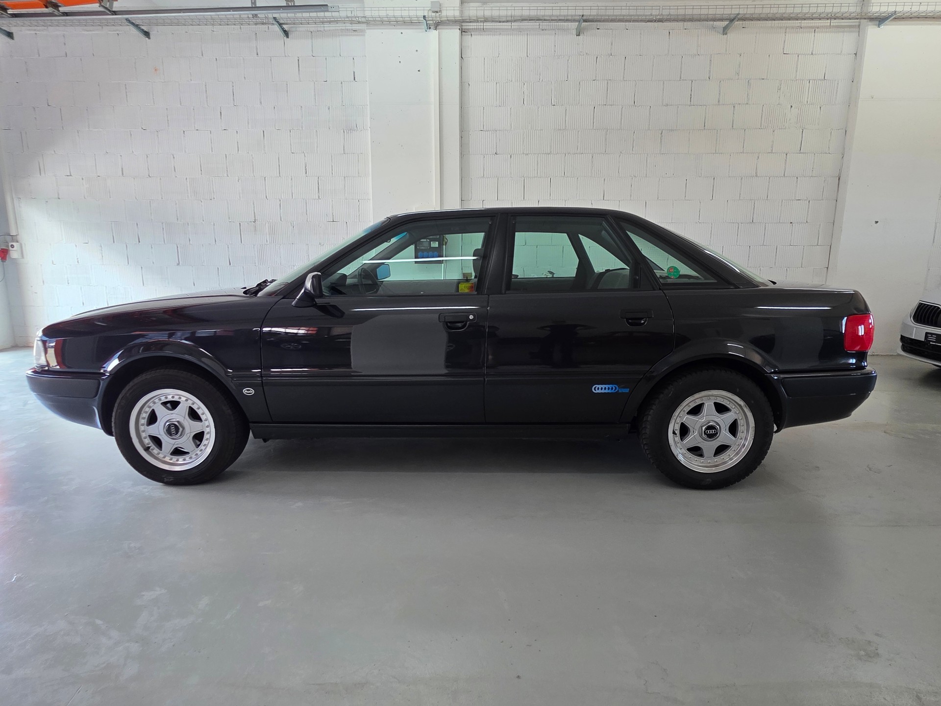 AUDI 80 2.0 E