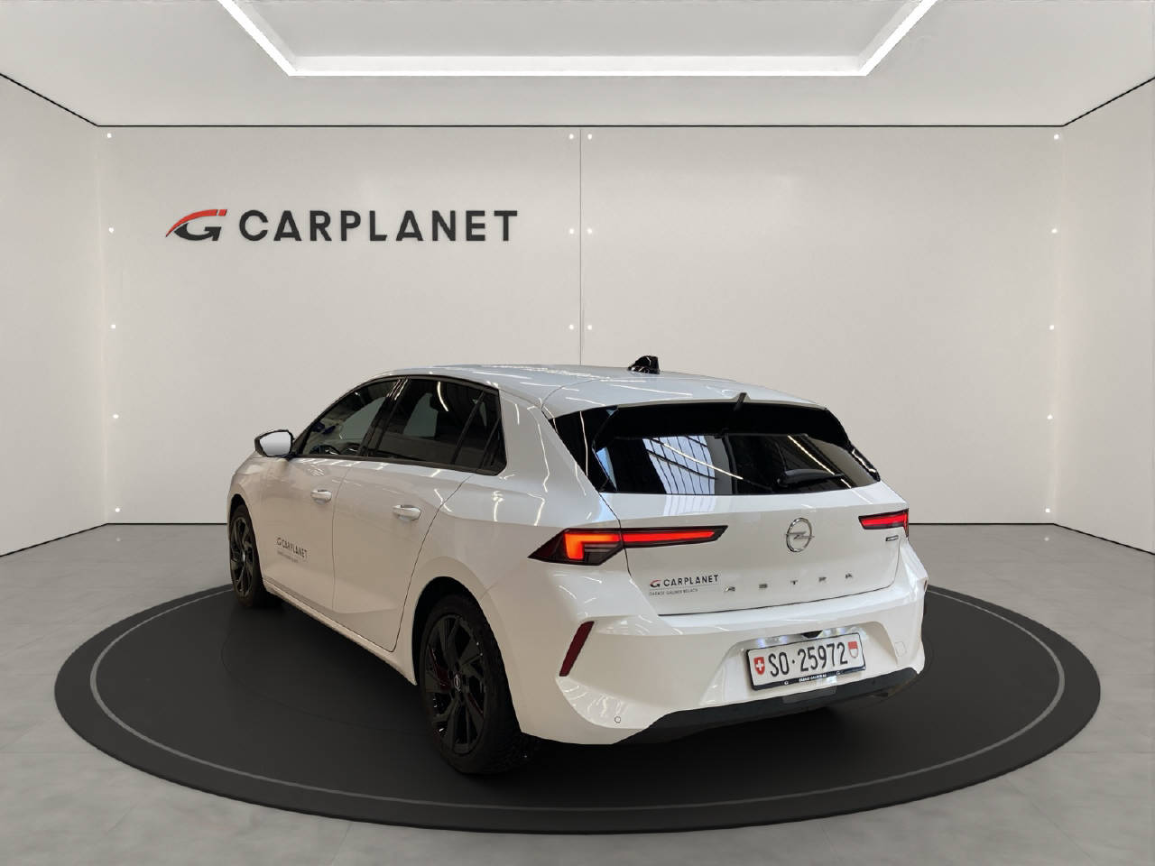 OPEL Astra 1.2 T Hybrid Edition-image-2