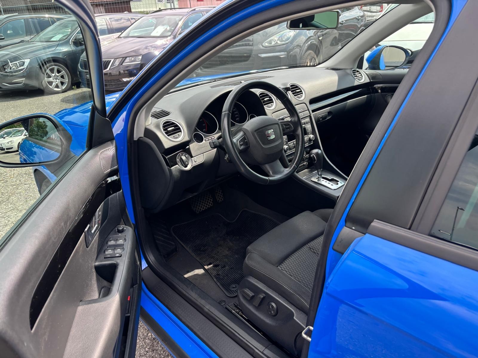 SEAT Exeo ST 2.0 TSI Style multitronic-image-8