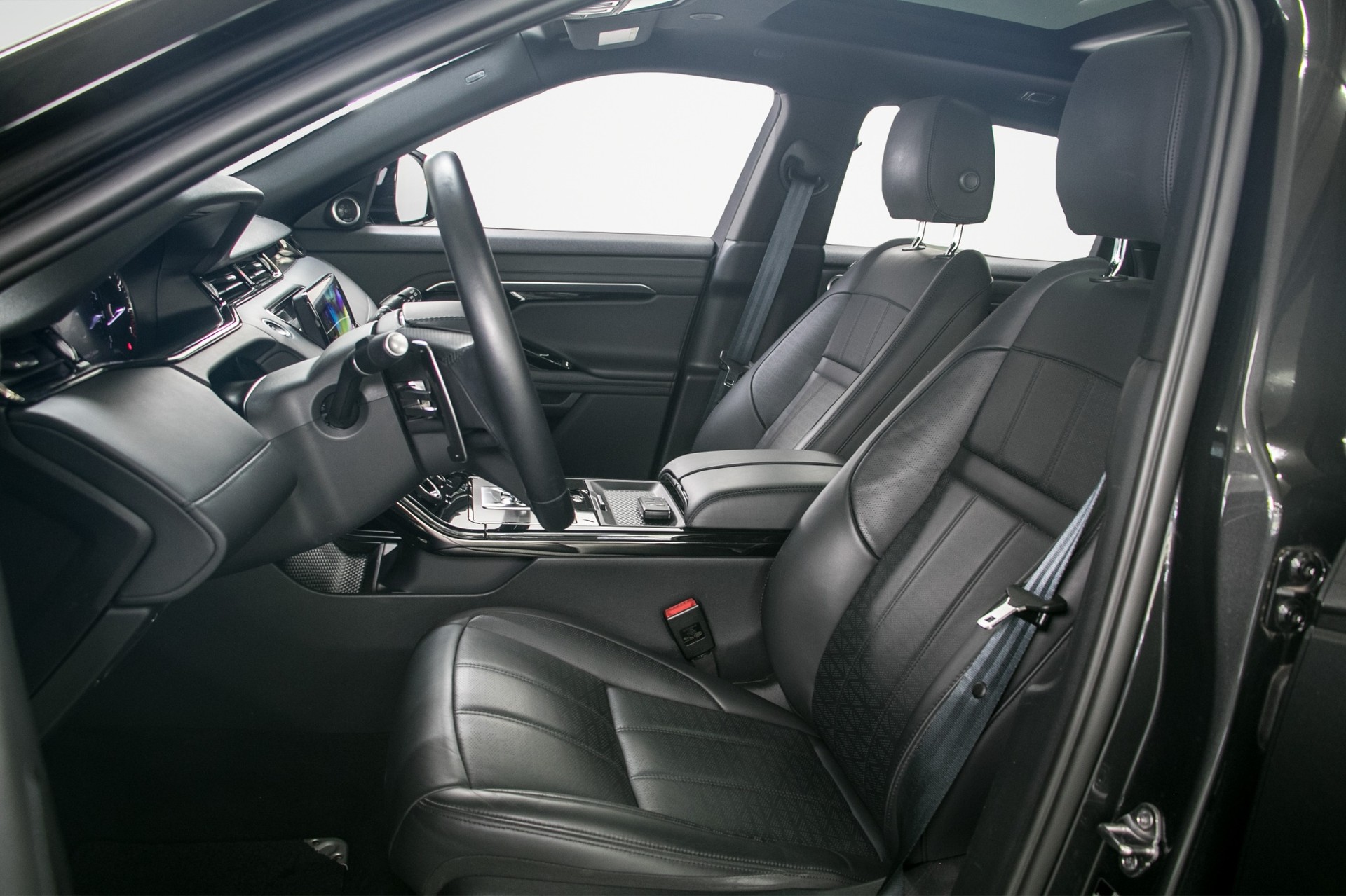 LAND ROVER Range Rover Evoque R-Dynamic P 250 HSE AT9-image-12