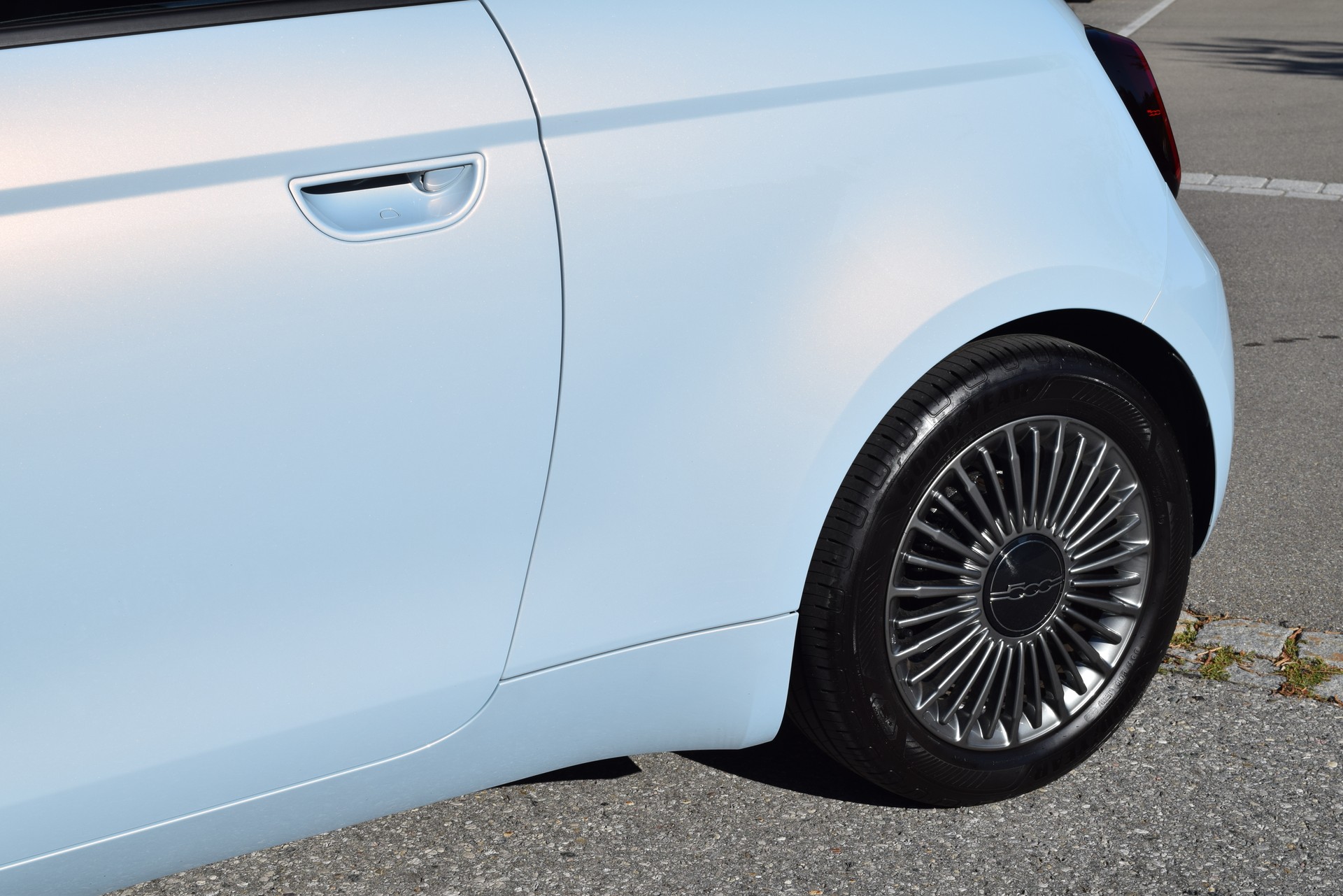 FIAT 500 electric 87 kW Icon-image-11
