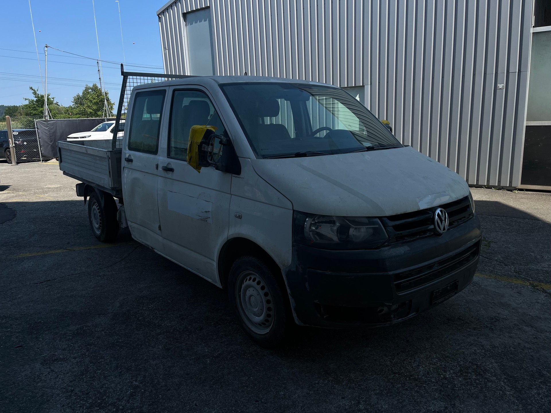 VW T5 2.0 TDI-image-1