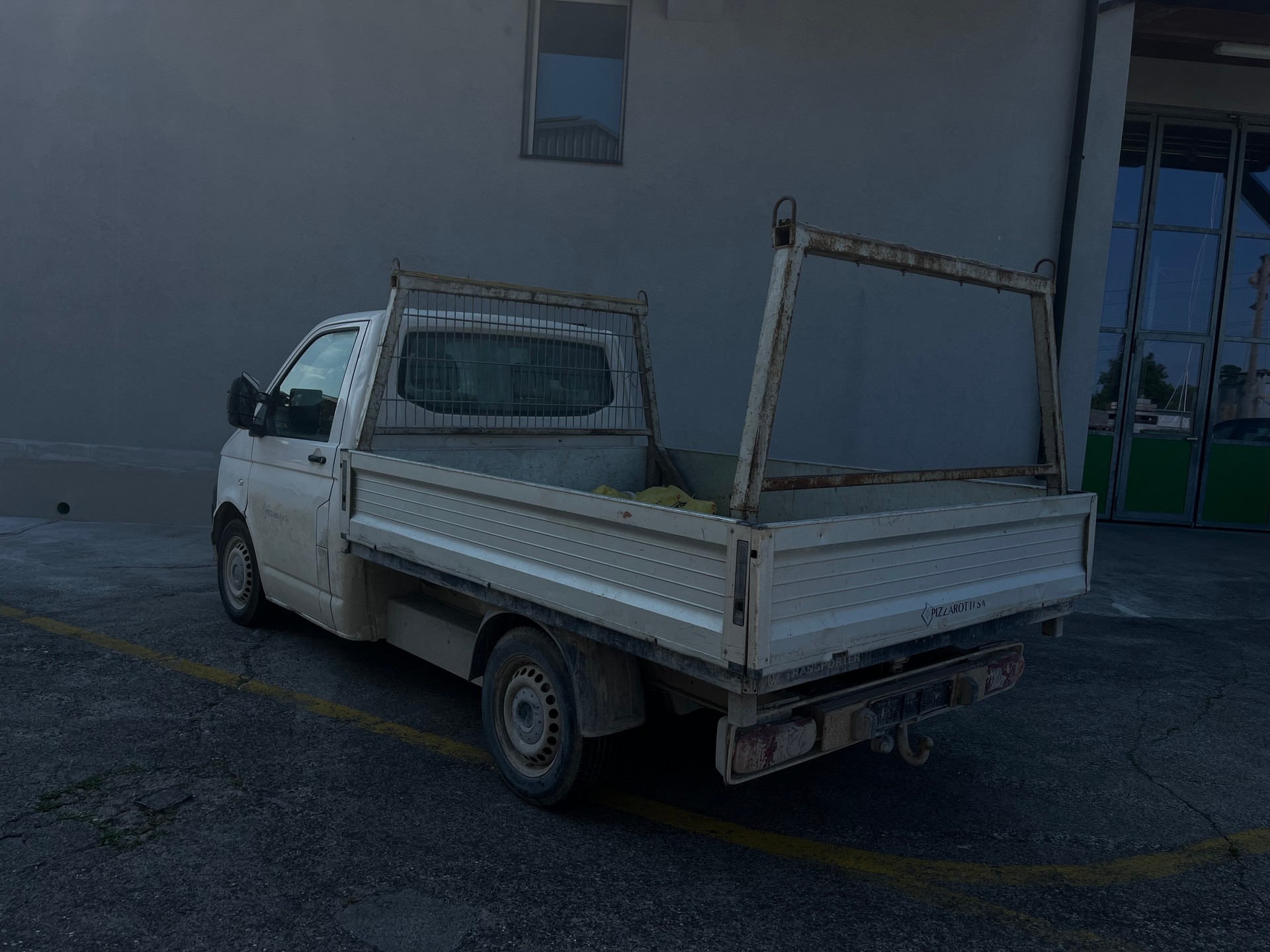 VW T5 2.0 TDI-image-4