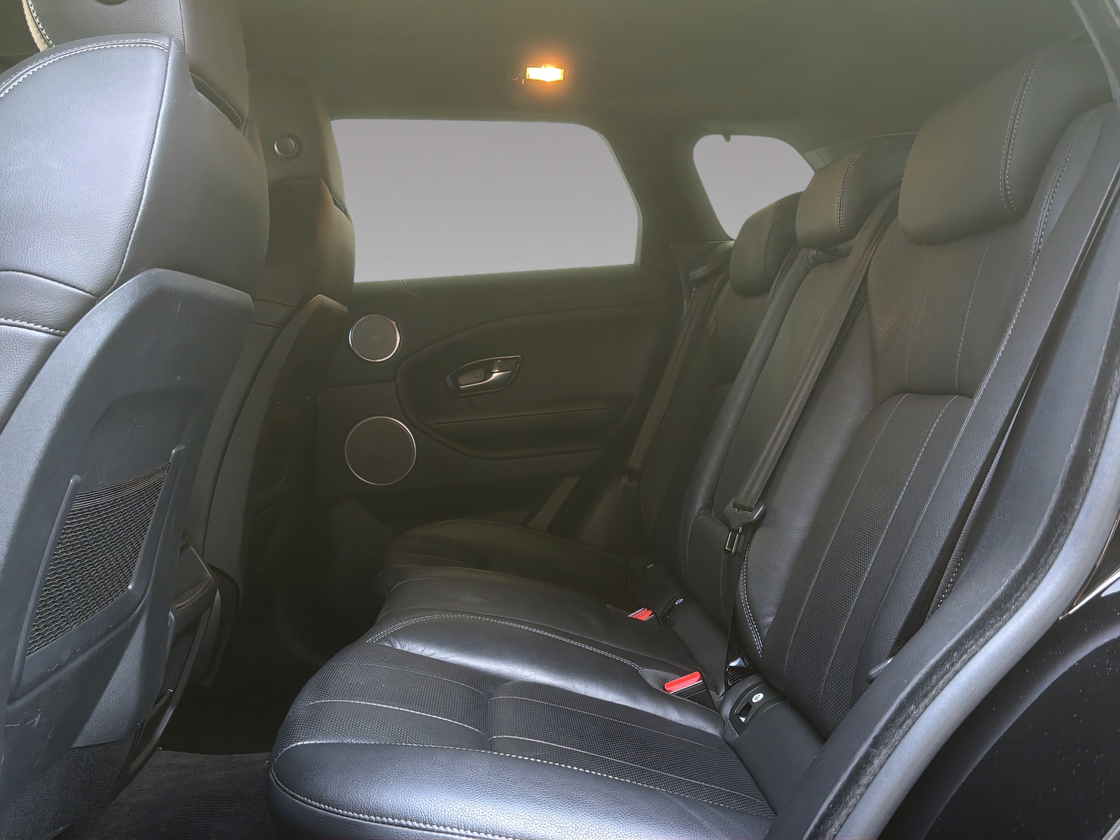 LAND ROVER Range Rover Evoque 2.0 Si4 SE Dynamic-image-17