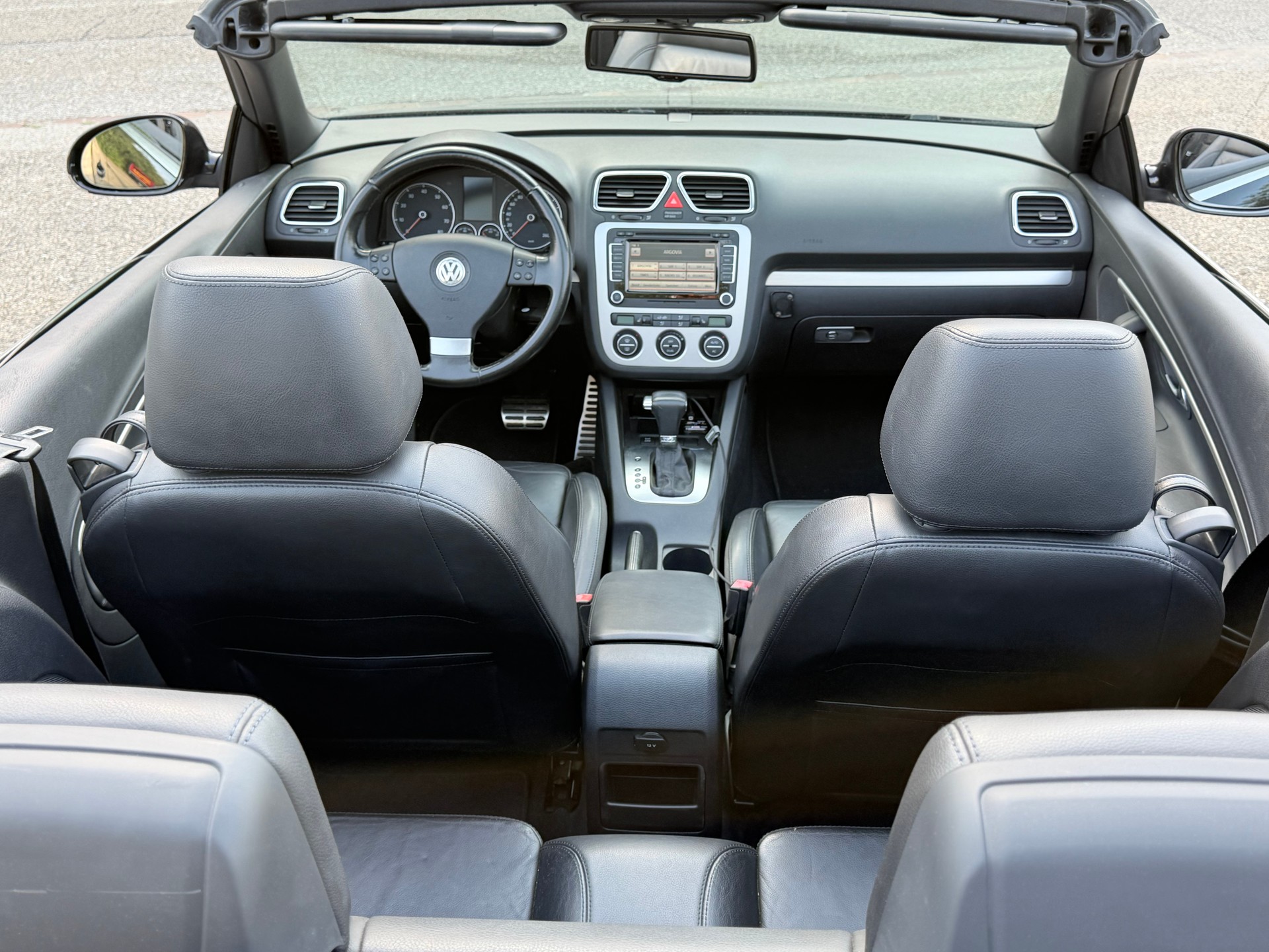 VW Eos 2.0 FSI Turbo-image-7
