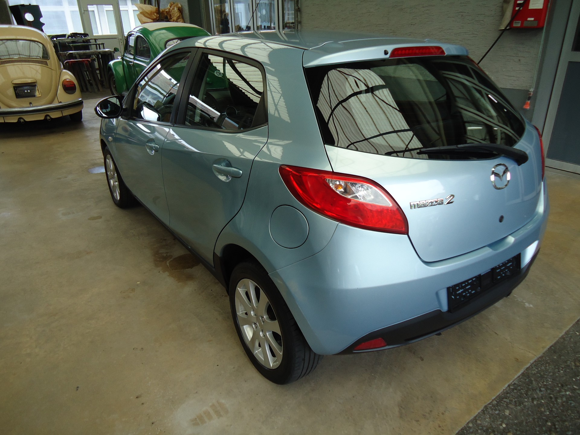 MAZDA 2 1.3i 16V Exclusive-image-2
