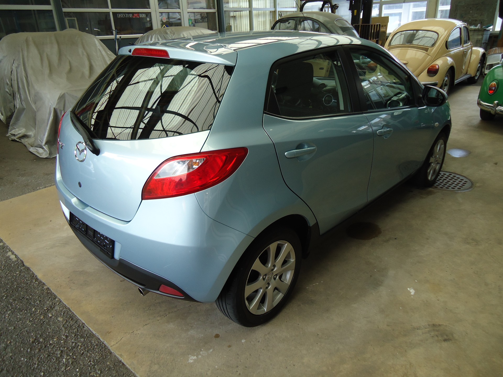 MAZDA 2 1.3i 16V Exclusive-image-3