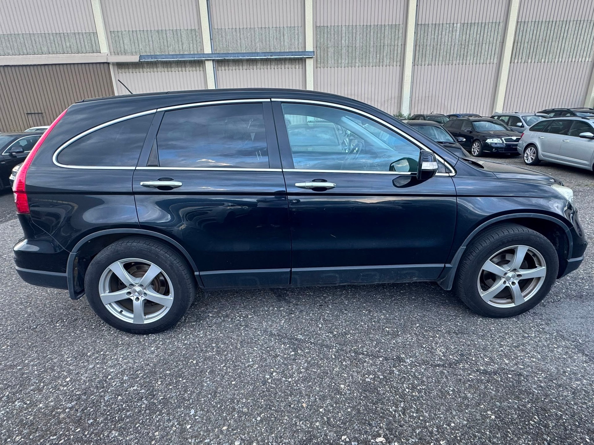 HONDA CR-V 2.2 i-DTEC 4WD Executive Plus-image-4